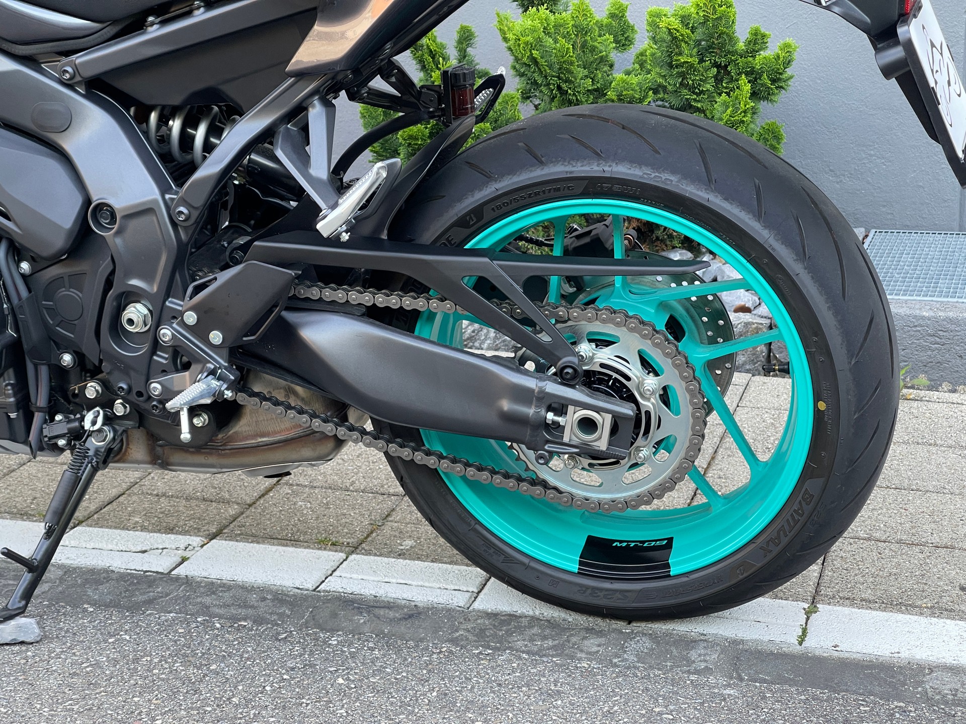 YAMAHA MT-09 Y-AMT Vorführmodell-image-8