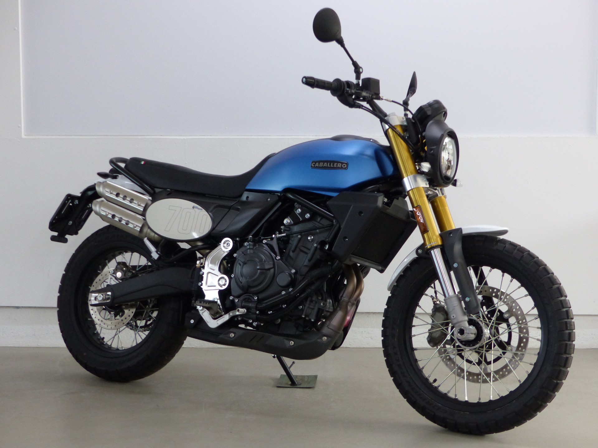 FANTIC Caballero 700 Scrambler 35kW-showroom-element-1