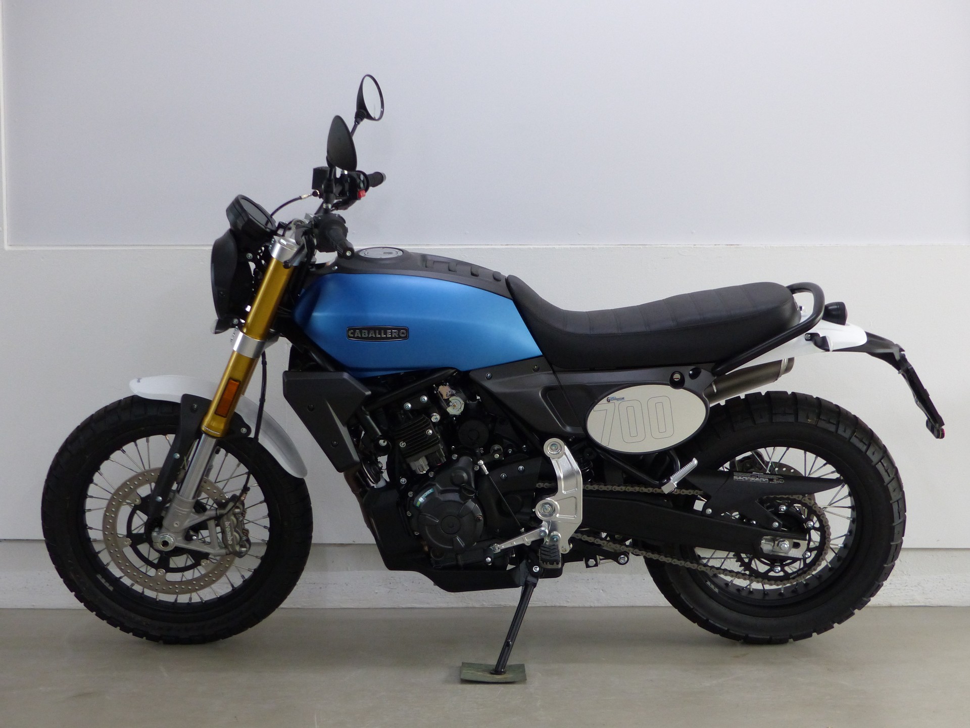 FANTIC Caballero 700 Scrambler 35kW-showroom-element-2