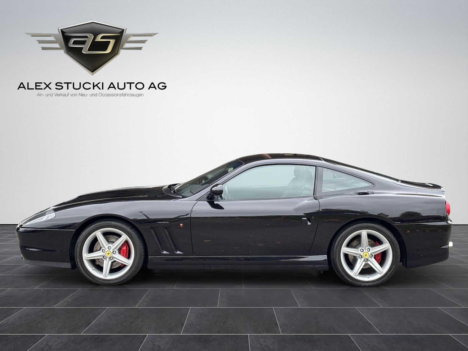 FERRARI 575M-showroom-element-3