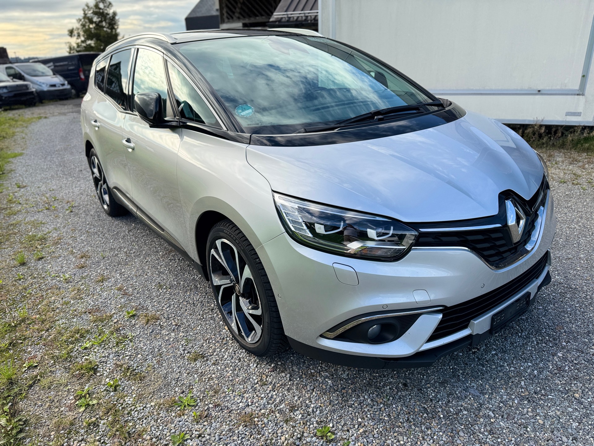 RENAULT Grand Scénic 1.3 16V Turbo Business Line EDC-image-5