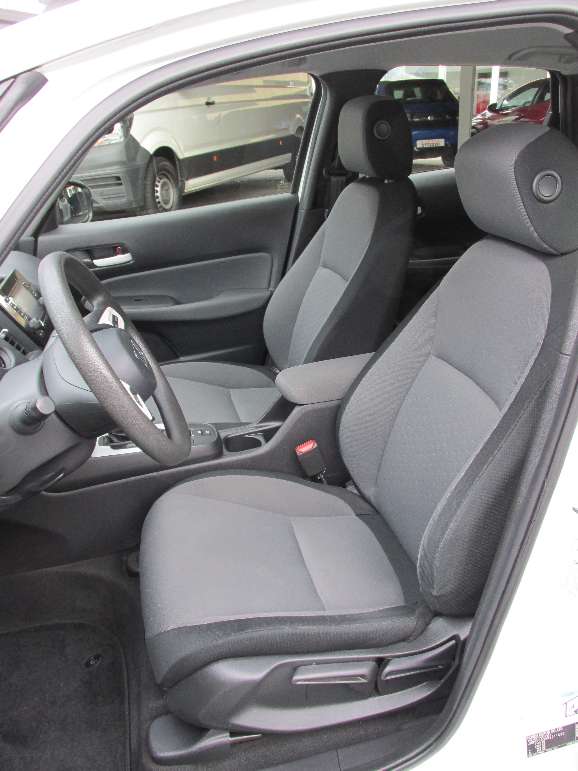 HONDA Jazz 1.5i-MMD Comfort E-CVT-image-8