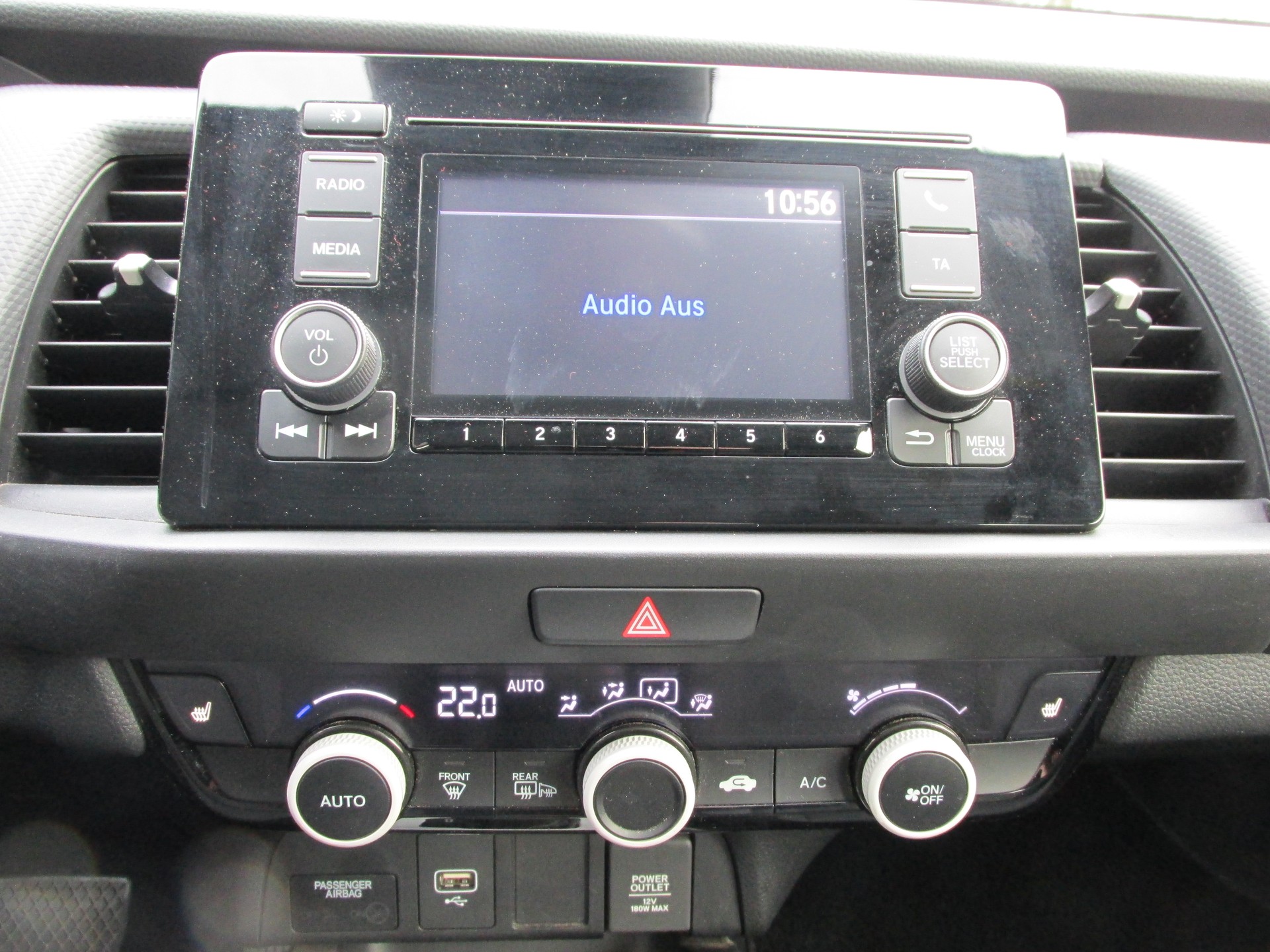HONDA Jazz 1.5i-MMD Comfort E-CVT-image-14