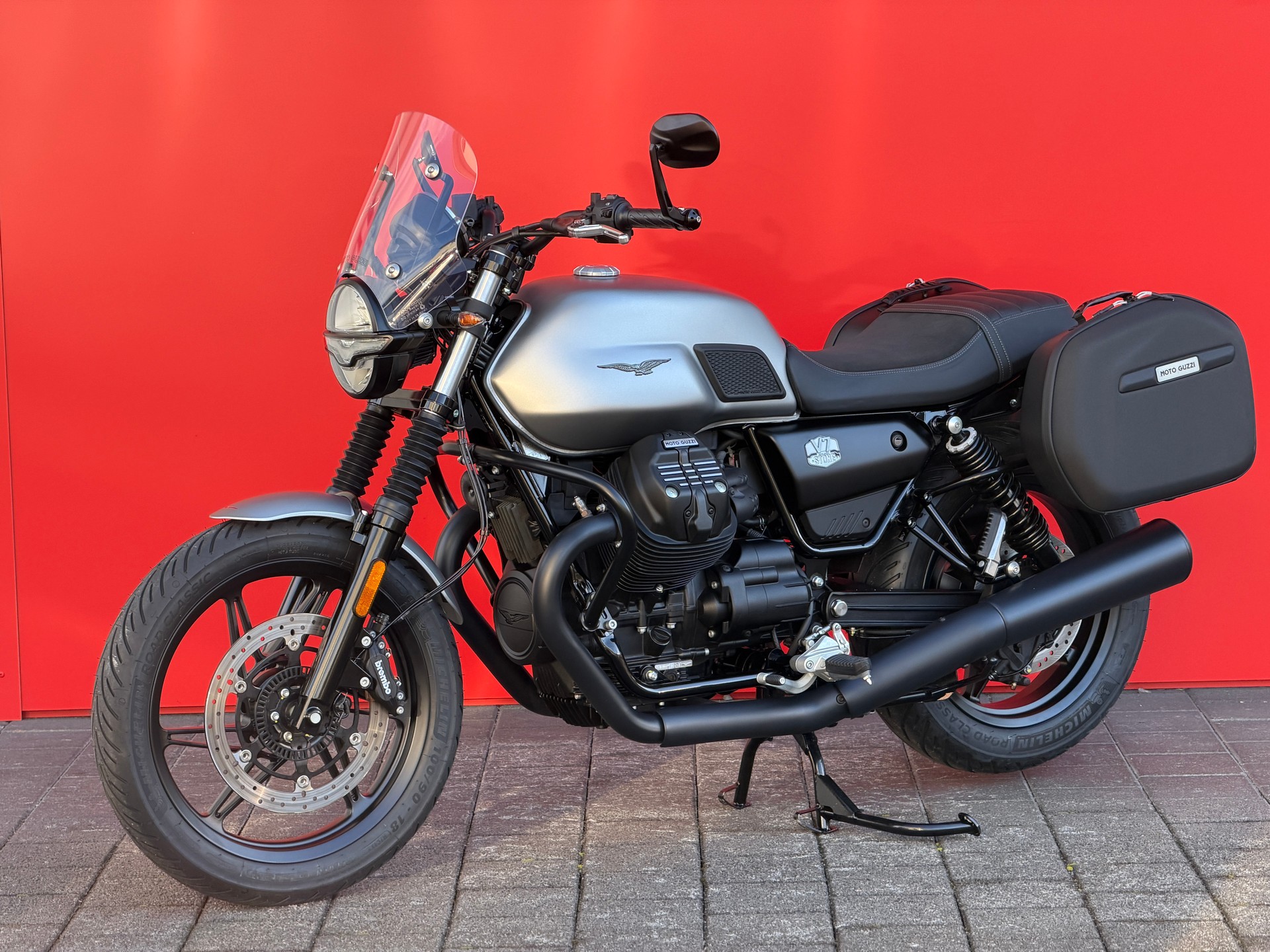 MOTO GUZZI V7 IV 850 Stone Touring (35kW)-image-4