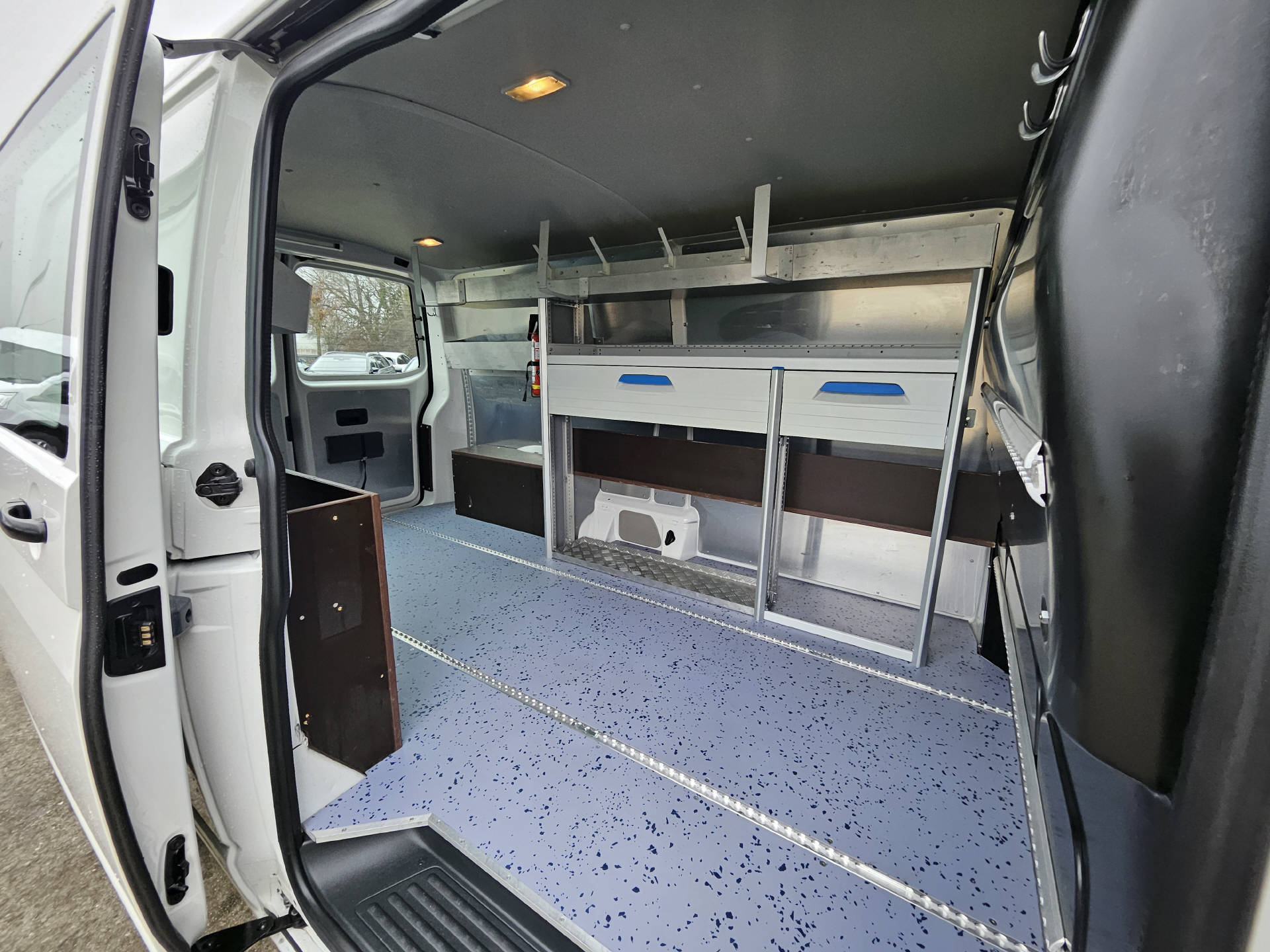 VW T6 Kaw. 3400 2.0 TDI 150 DSG 4motion * Anhängerkupplung * Nutzlast von 1'022KG * Frisch ab MFK *-image-9