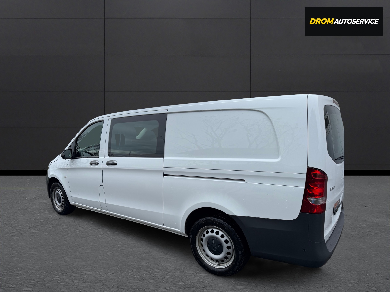 MERCEDES-BENZ Vito 114 CDI Extralang 9G-Tronic 4M Base-image-4