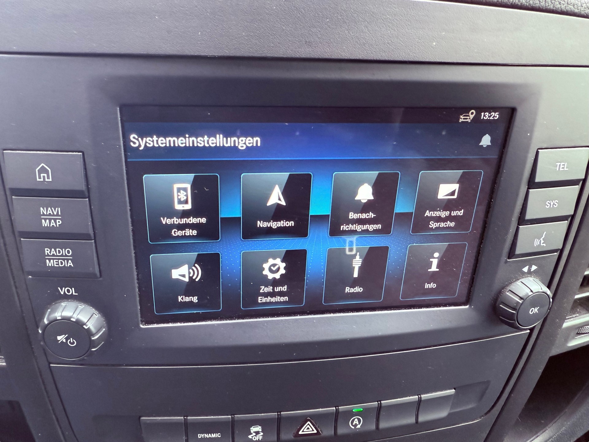 MERCEDES-BENZ Vito 114 CDI Extralang 9G-Tronic 4M Base-image-21