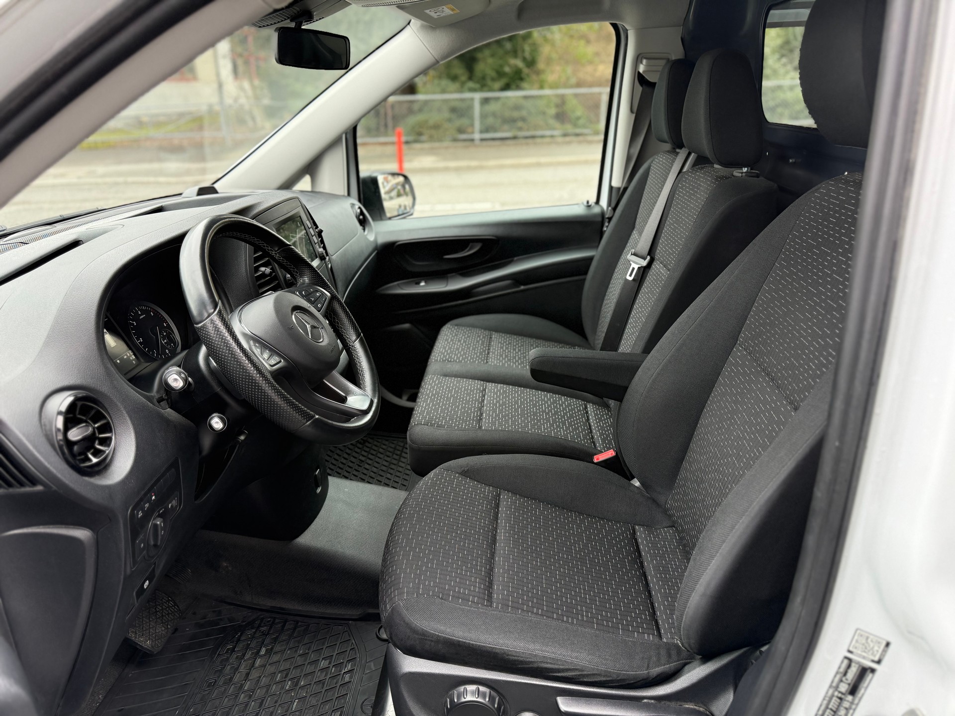 MERCEDES-BENZ Vito 114 CDI Extralang 9G-Tronic 4M Base-image-14