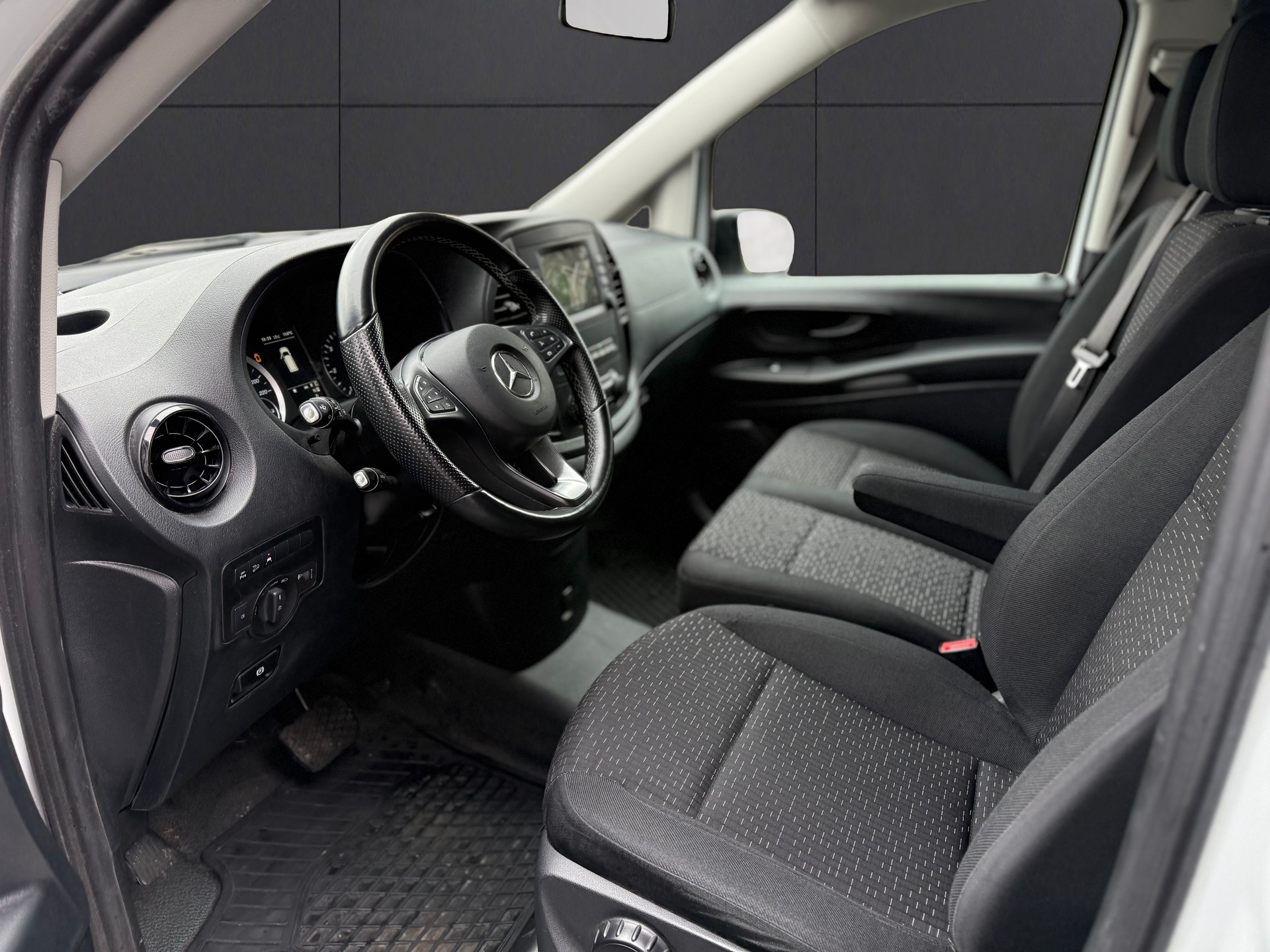 MERCEDES-BENZ Vito 114 CDI Extralang 9G-Tronic 4M Base-image-11