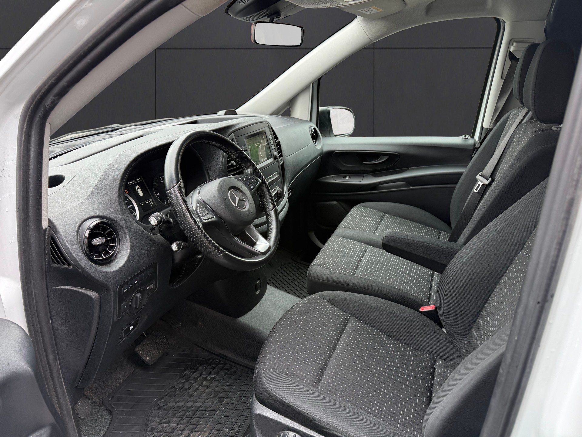 MERCEDES-BENZ Vito 114 CDI Extralang 9G-Tronic 4M Base-image-13