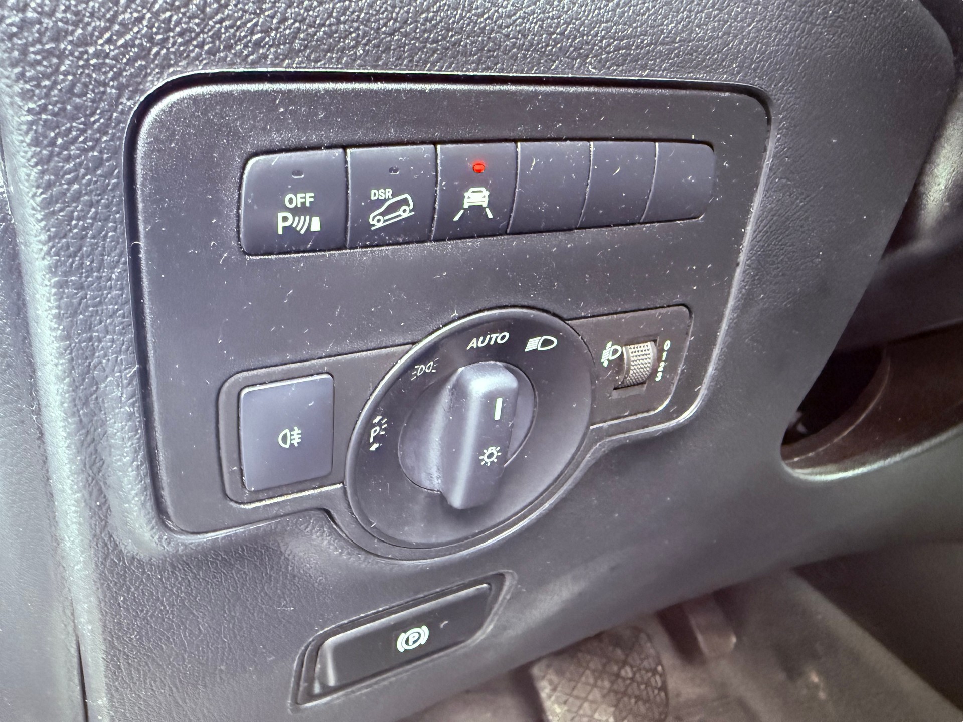MERCEDES-BENZ Vito 114 CDI Extralang 9G-Tronic 4M Base-image-16