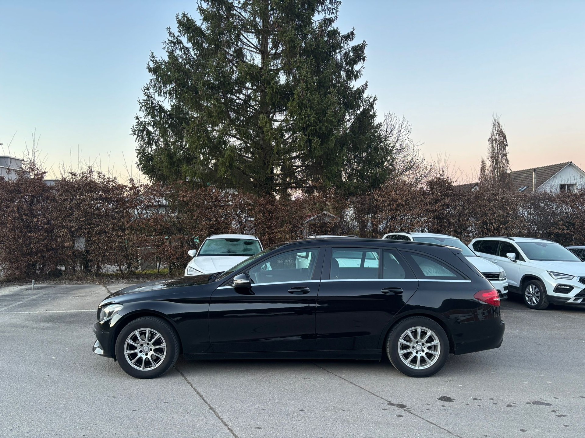 MERCEDES-BENZ C 200 BlueTEC-image-3