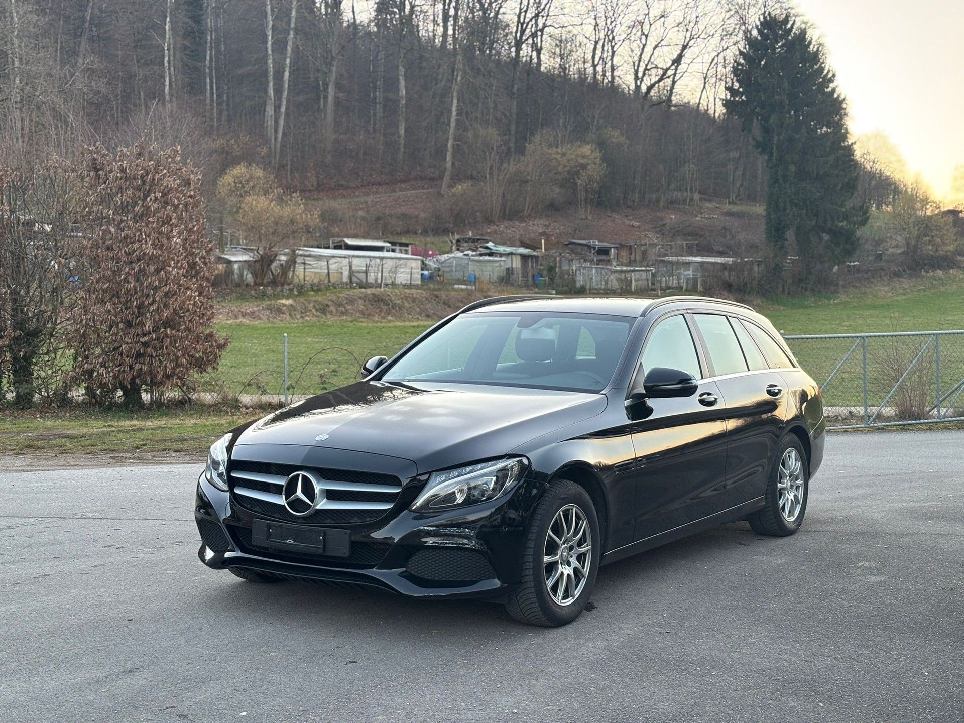 MERCEDES-BENZ C 200 BlueTEC-image-2