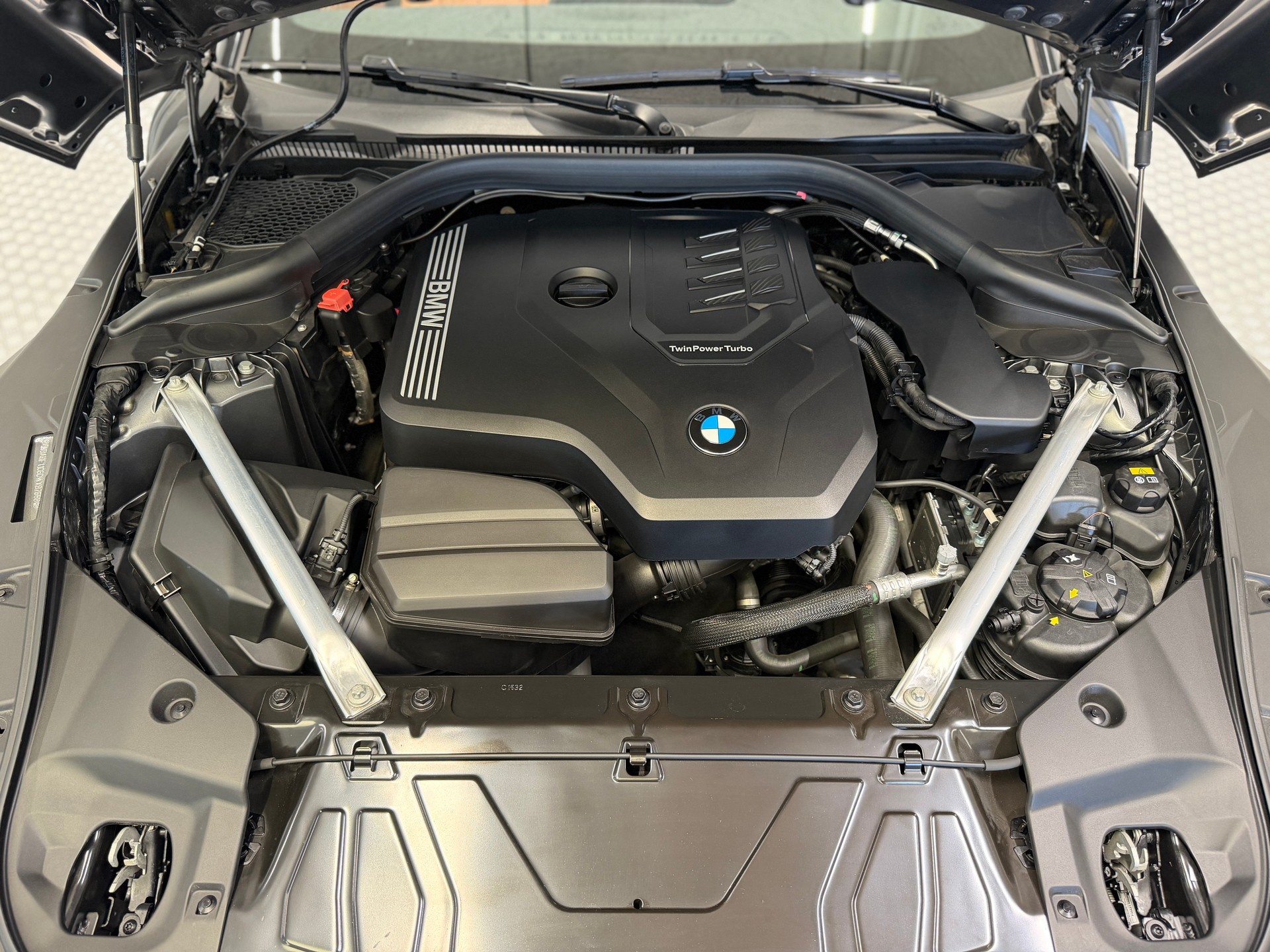 BMW Z4 sDrive 20i M Sport Steptronic-image-20