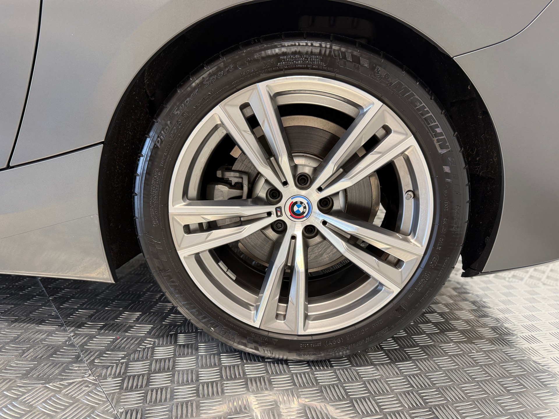 BMW Z4 sDrive 20i M Sport Steptronic-image-21