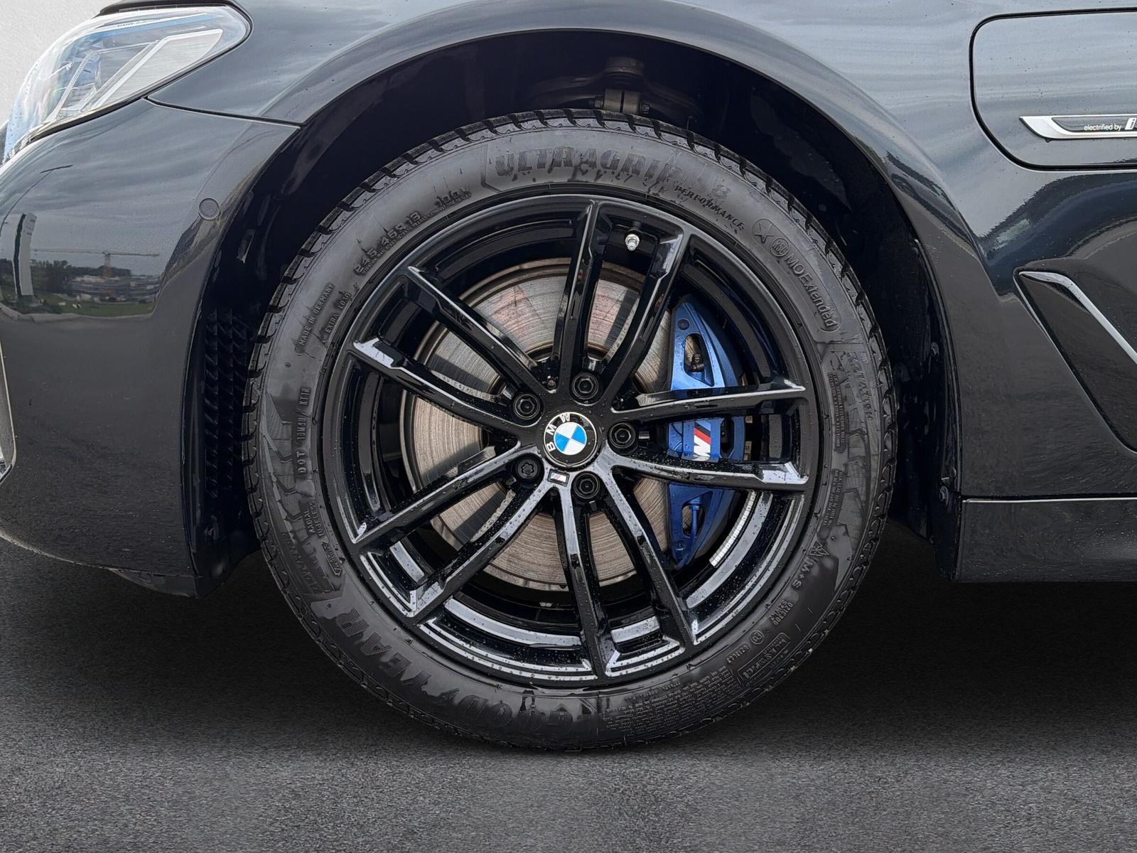 BMW 530e M Sport xDrive Touring G31 (CH) AHK ** Action Leasing à 1.9% **📍-image-8