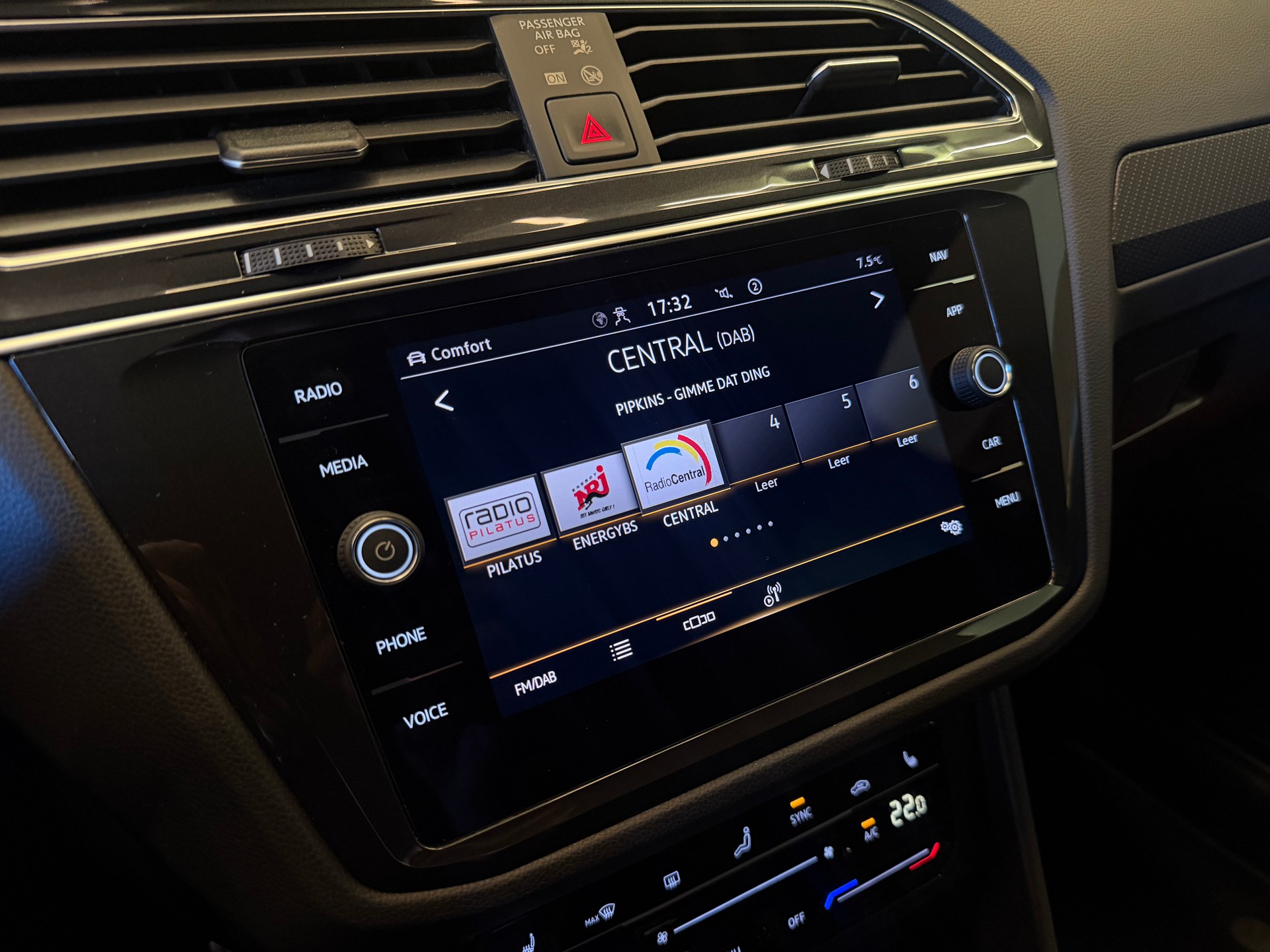 VW Tiguan 2.0 TDI SCR R-Line DSG-image-21