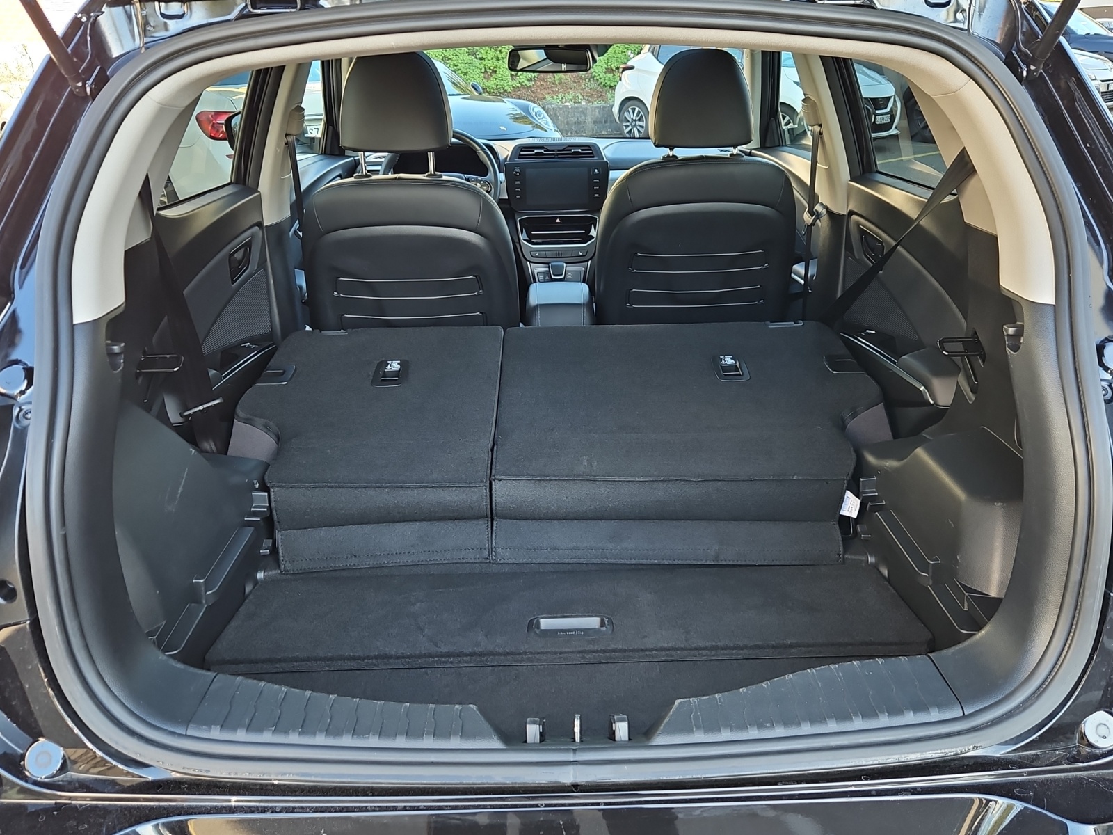 KGM-SsangYong Tivoli 1.5 T-Gdi Titanium 4WD-image-14