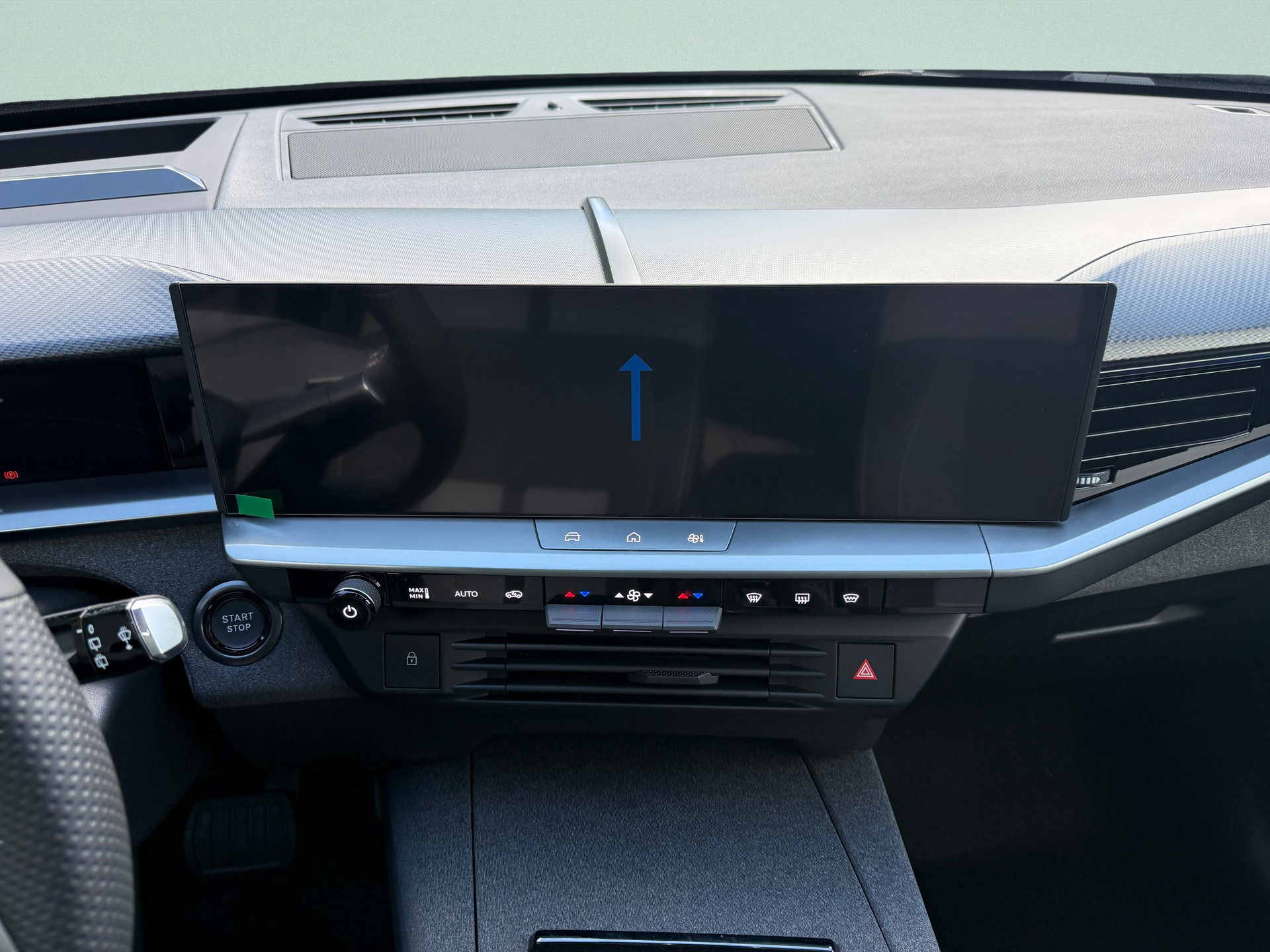 OPEL Grandland ULTIMATE 1.6PHEV eDCT-image-13