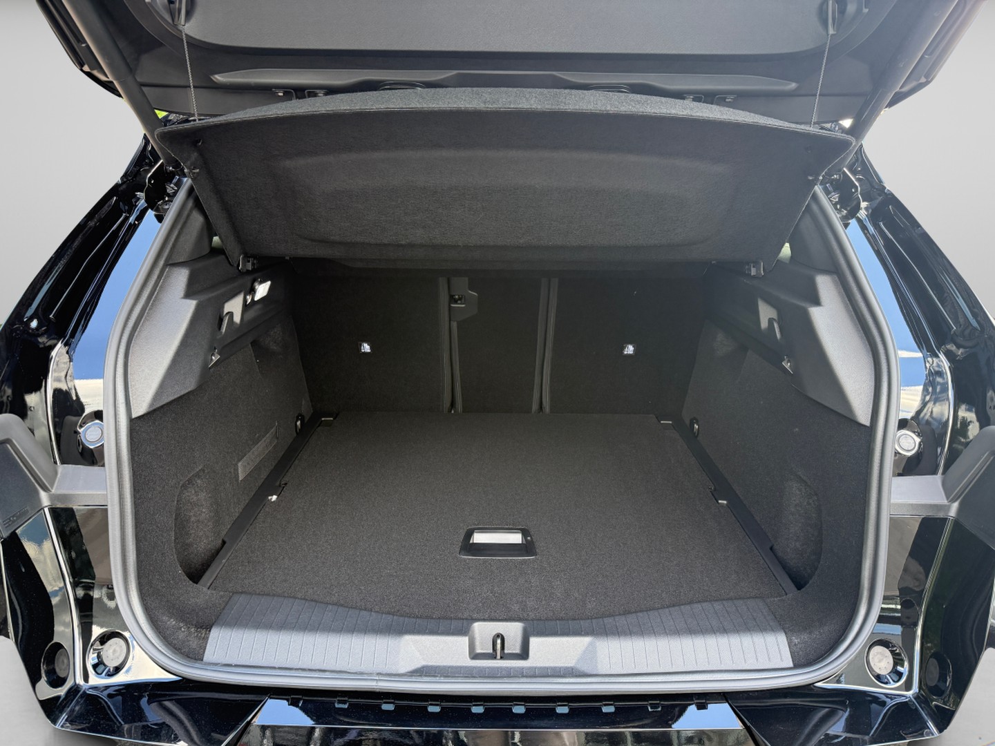 OPEL Grandland ULTIMATE 1.6PHEV eDCT-image-20
