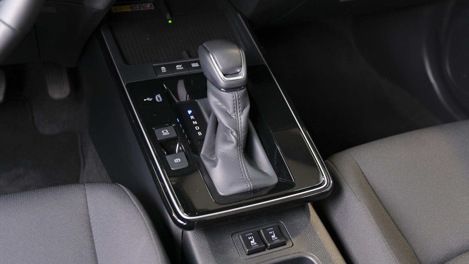 TOYOTA Corolla Cross 2.0 Trend e-CVT-image-17