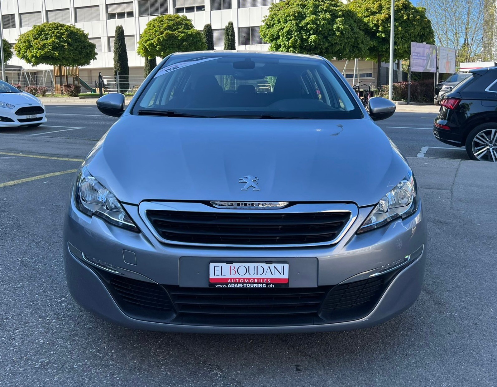 PEUGEOT 308 1.2 THP Active-image-1