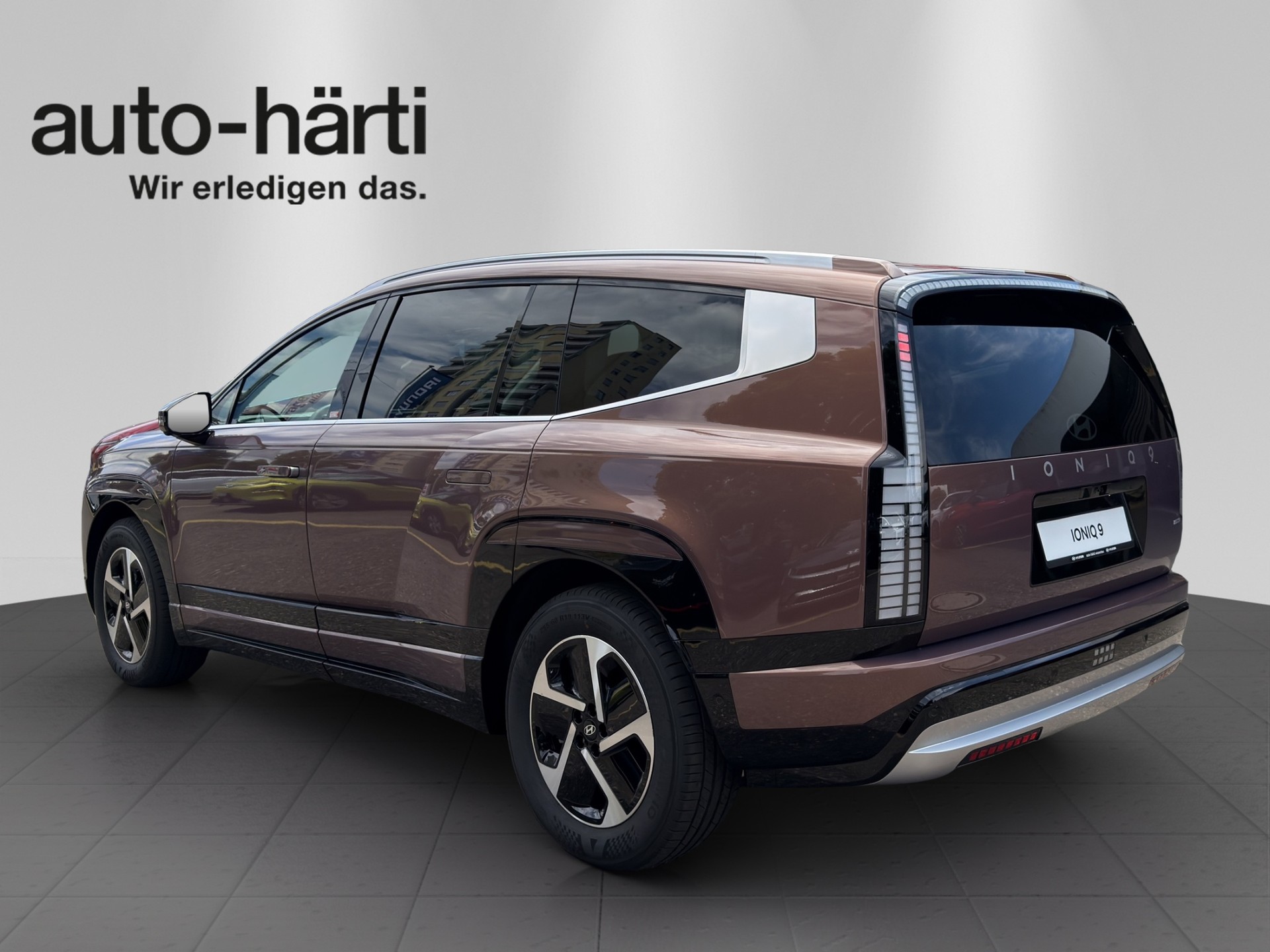 HYUNDAI Ioniq 9 110kWh Vertex 4WD-showroom-element-2