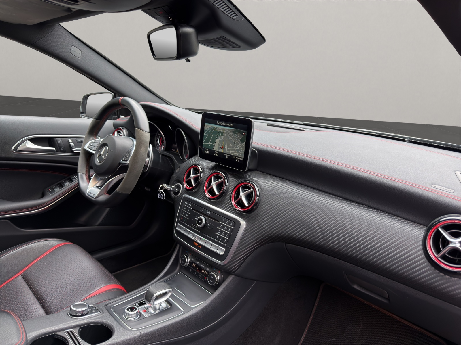 MERCEDES-BENZ A 45 AMG 4m-image-9
