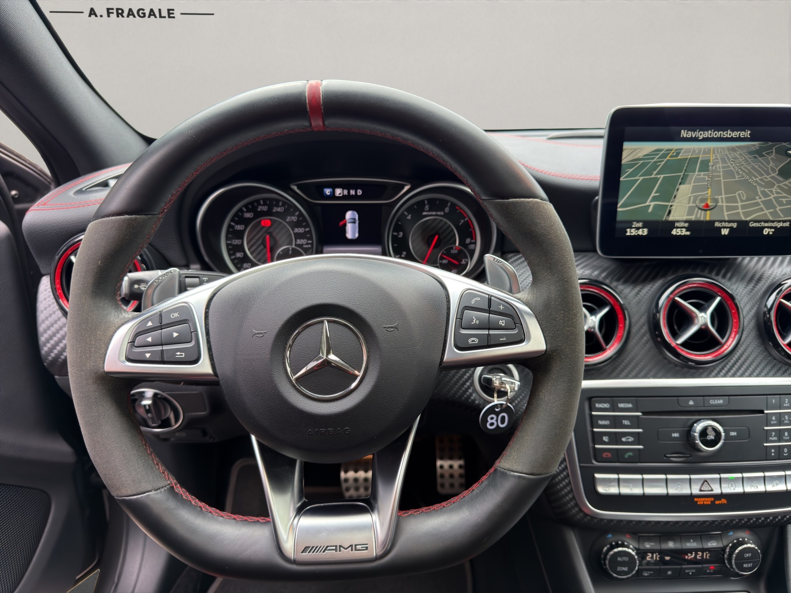 MERCEDES-BENZ A 45 AMG 4m-image-11