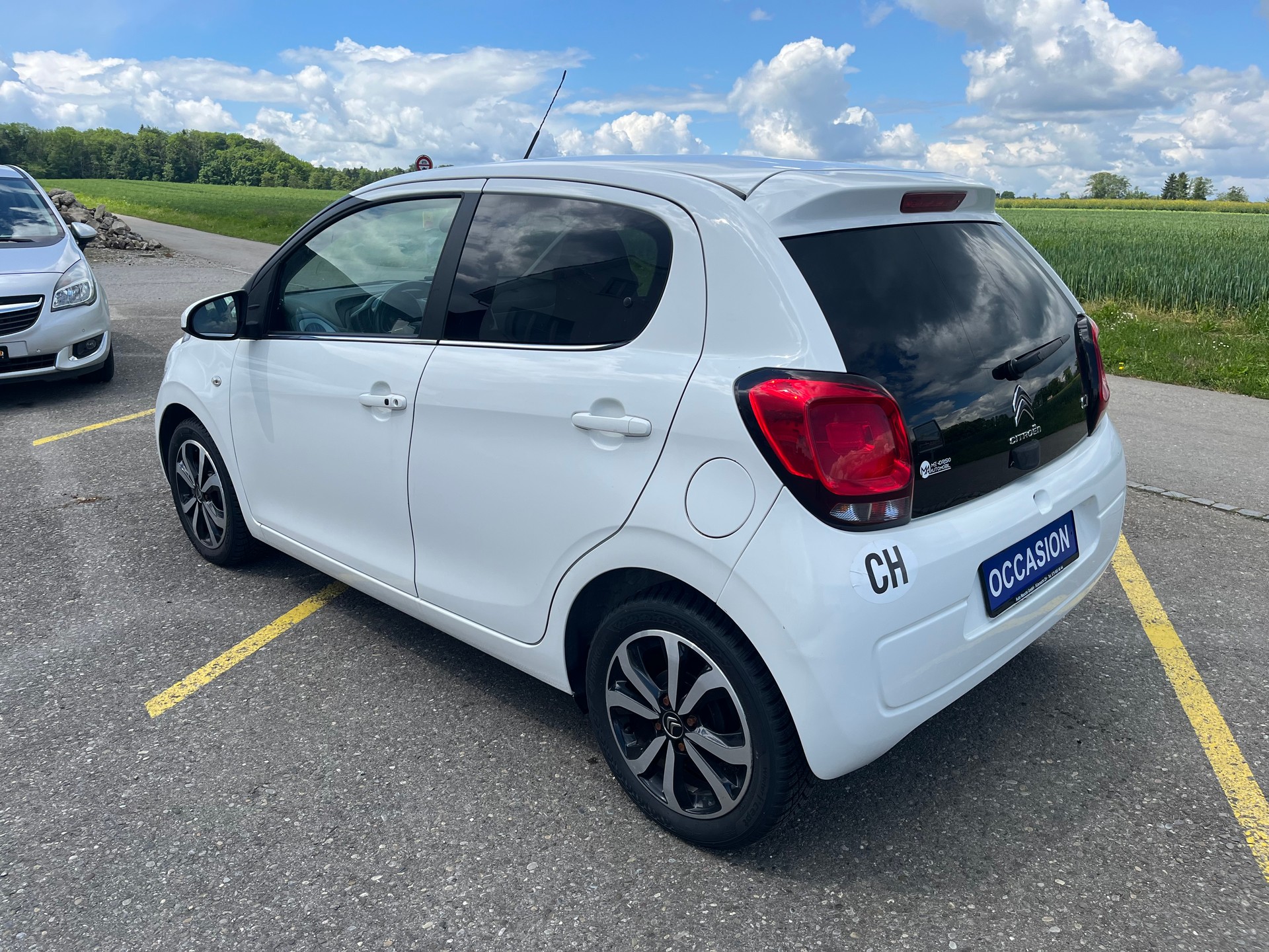 CITROEN C1 1.0 VTi Feel Stop&Start-image-4