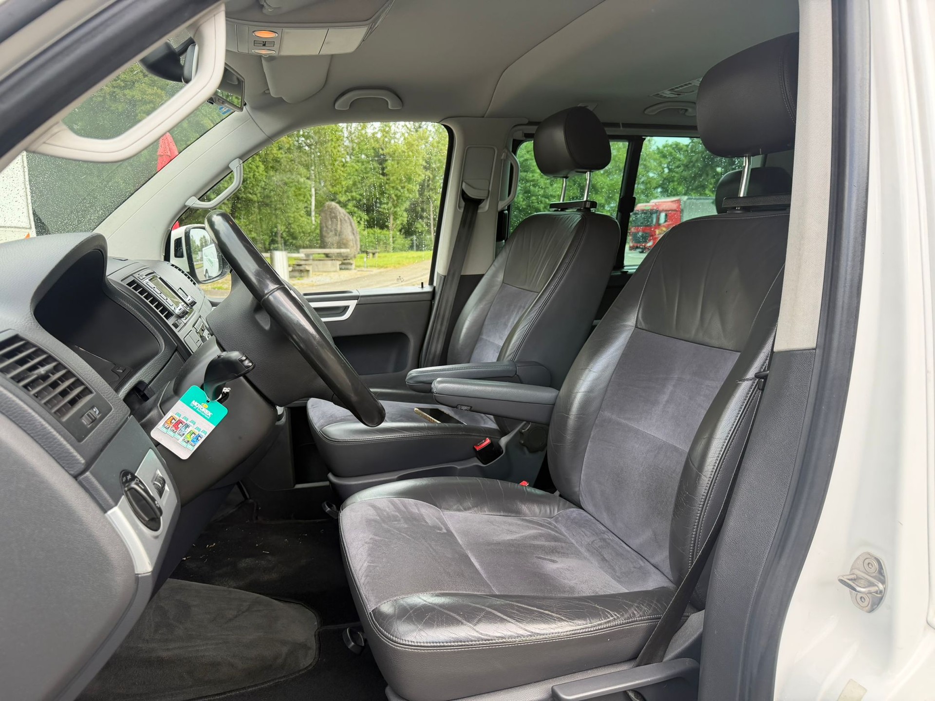 VW T5 Multivan 2.0 Bi-TDI CR CL Edition 25 4Mot. DSG-image-10
