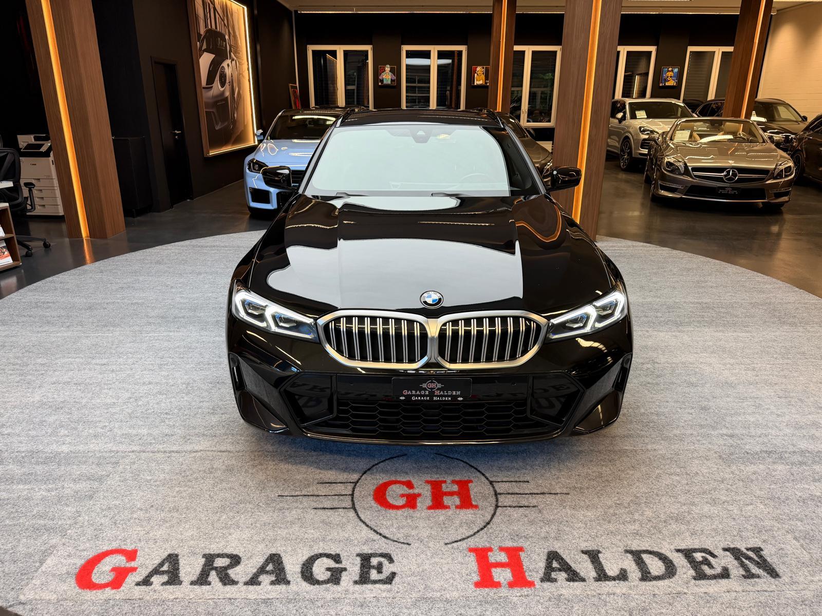 BMW 318i M-Sport Touring-image-2