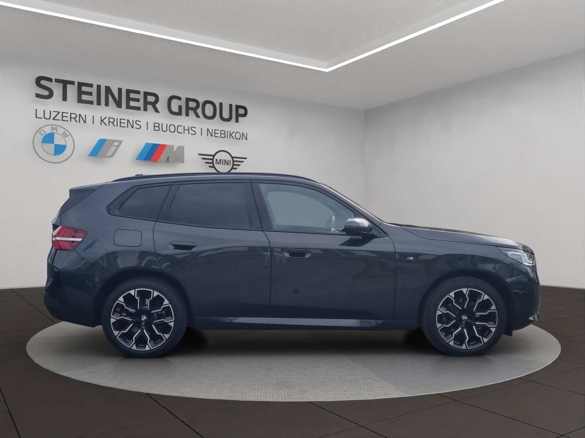 BMW X3 xDrive 48V 20d M Sport-showroom-element-3