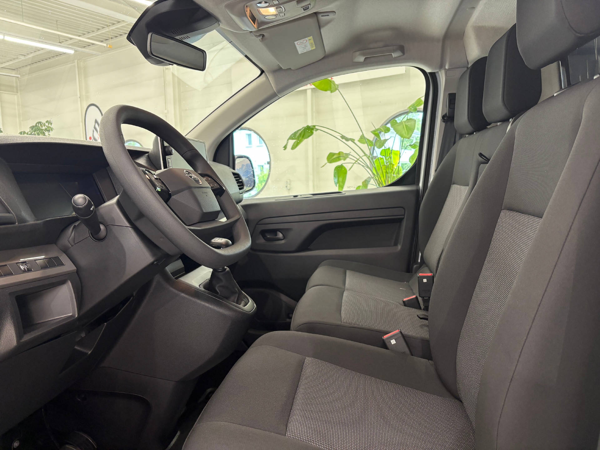 OPEL Vivaro Cargo XL 2.0 D 144 S/S-image-6