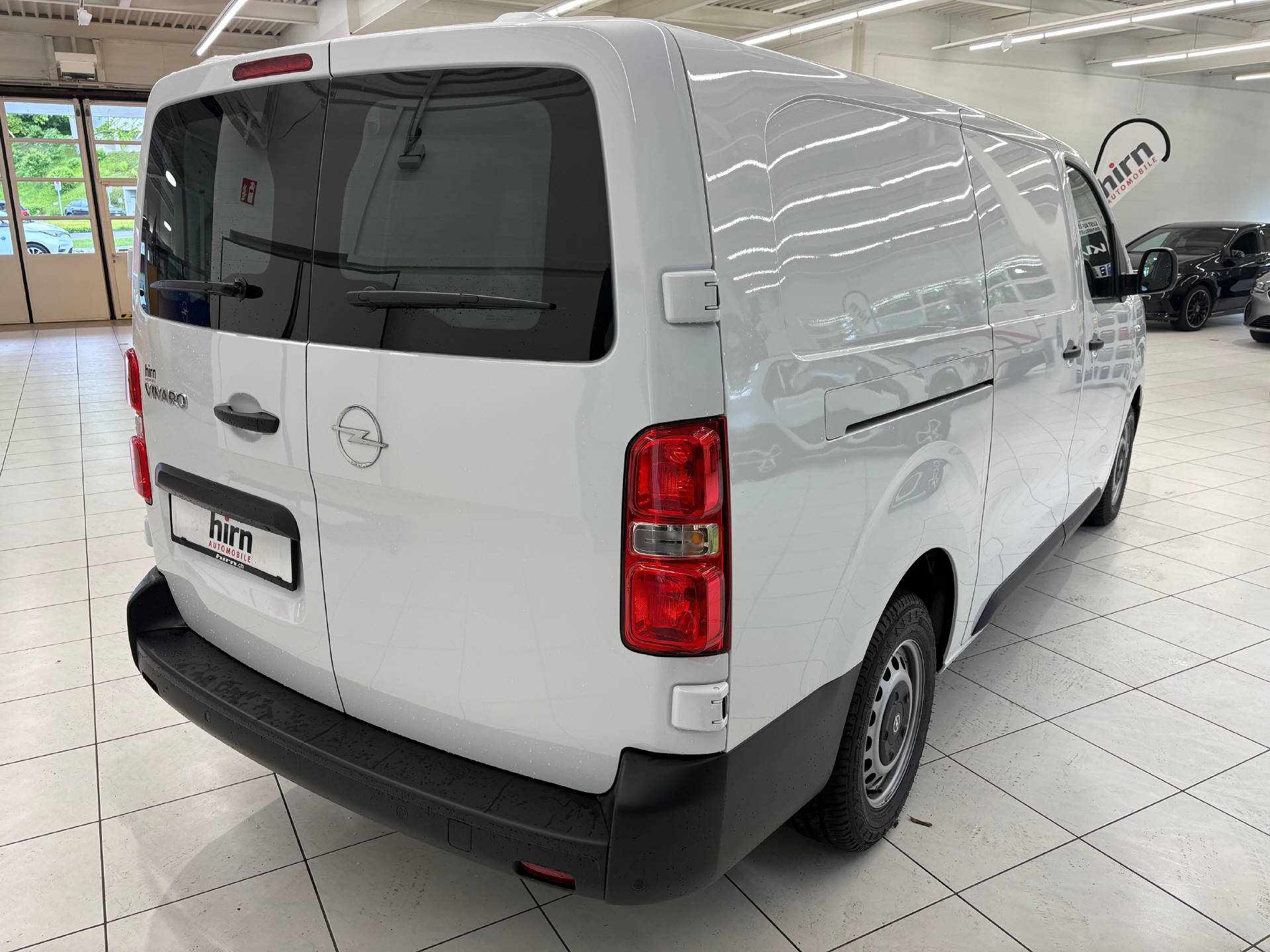 OPEL Vivaro Cargo XL 2.0 D 144 S/S-image-4