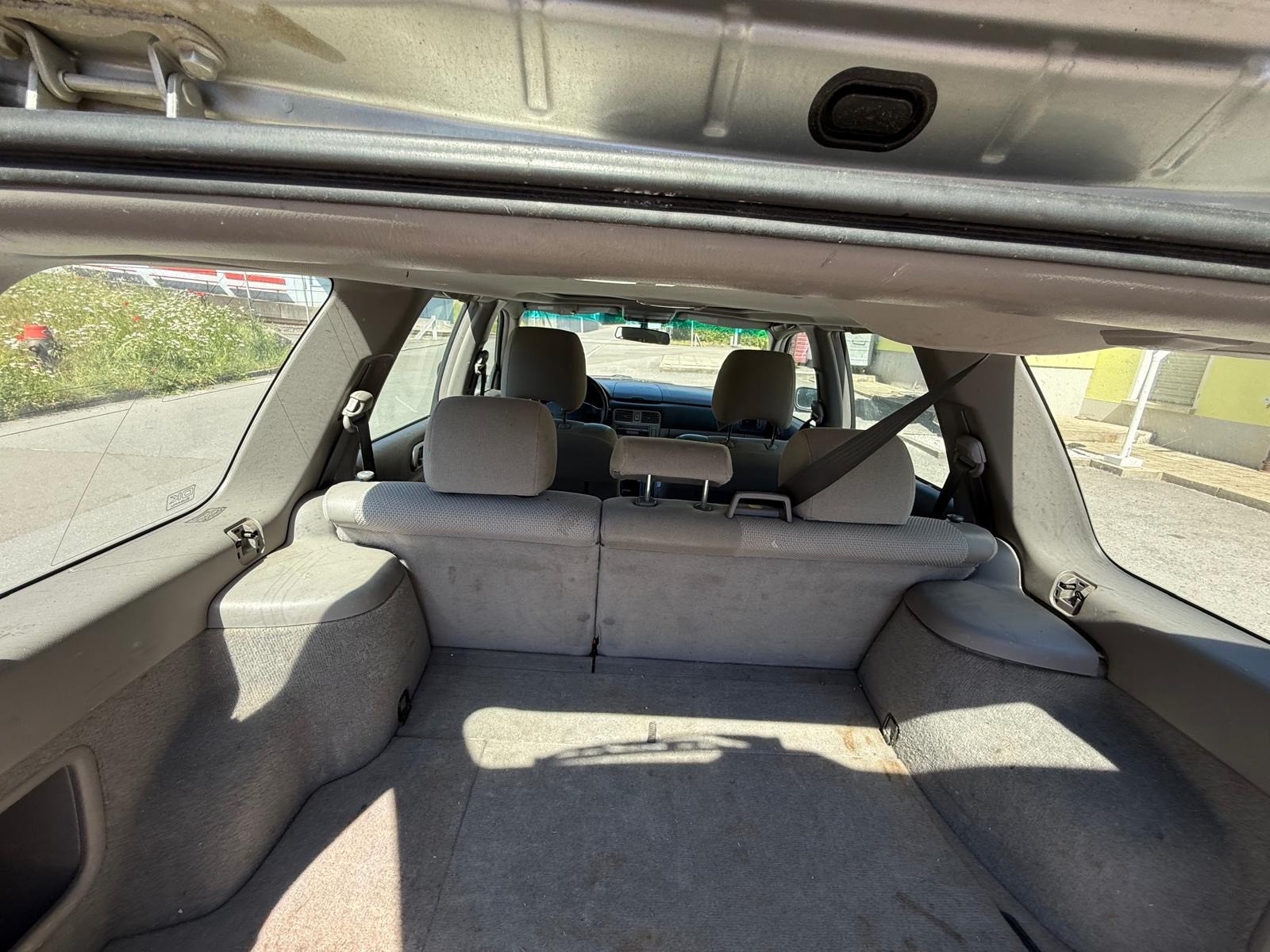 SUBARU Forester 2.0X-image-12