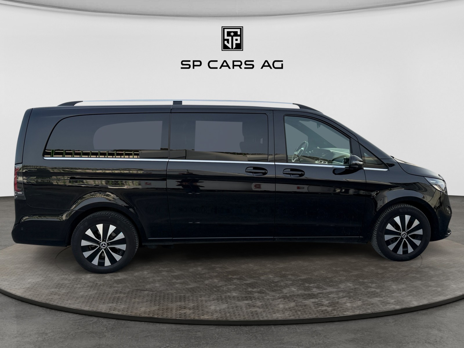 MERCEDES-BENZ V 300 d extralang Avantgarde 4Matic 9G-Tronic-image-5