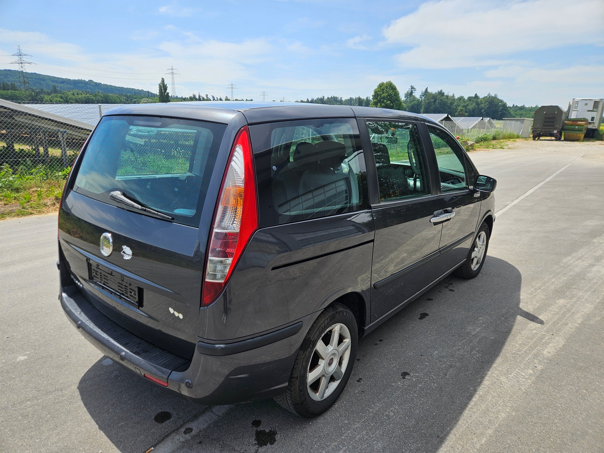 FIAT Ulysse 2.2 16V JTD Swiss Edition-image-4
