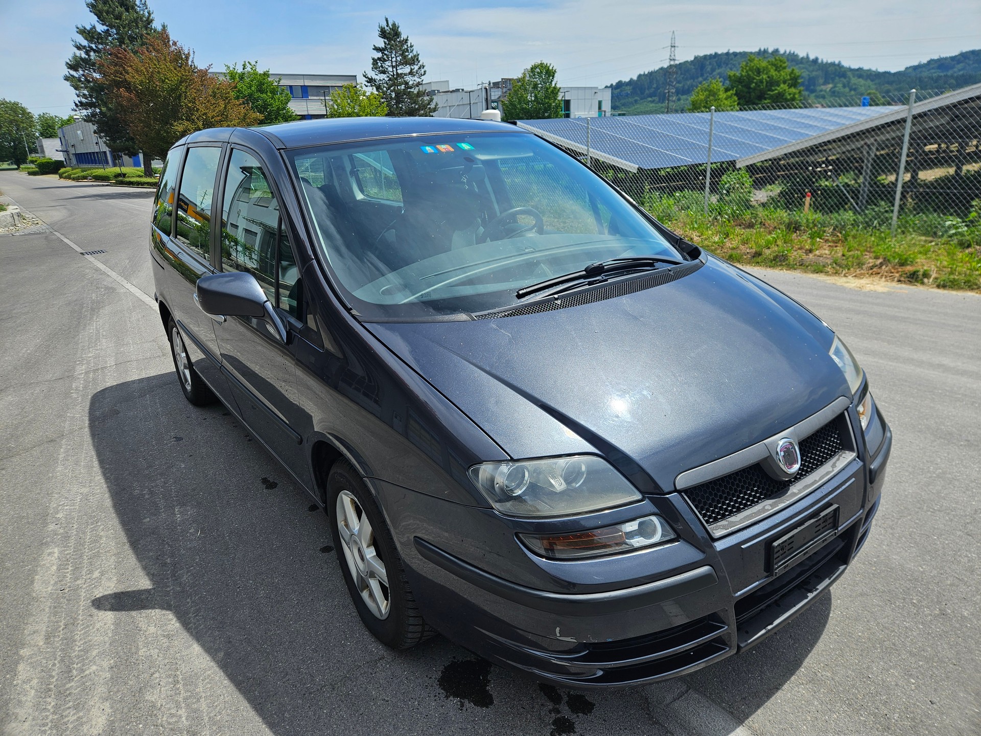 FIAT Ulysse 2.2 16V JTD Swiss Edition-image-2