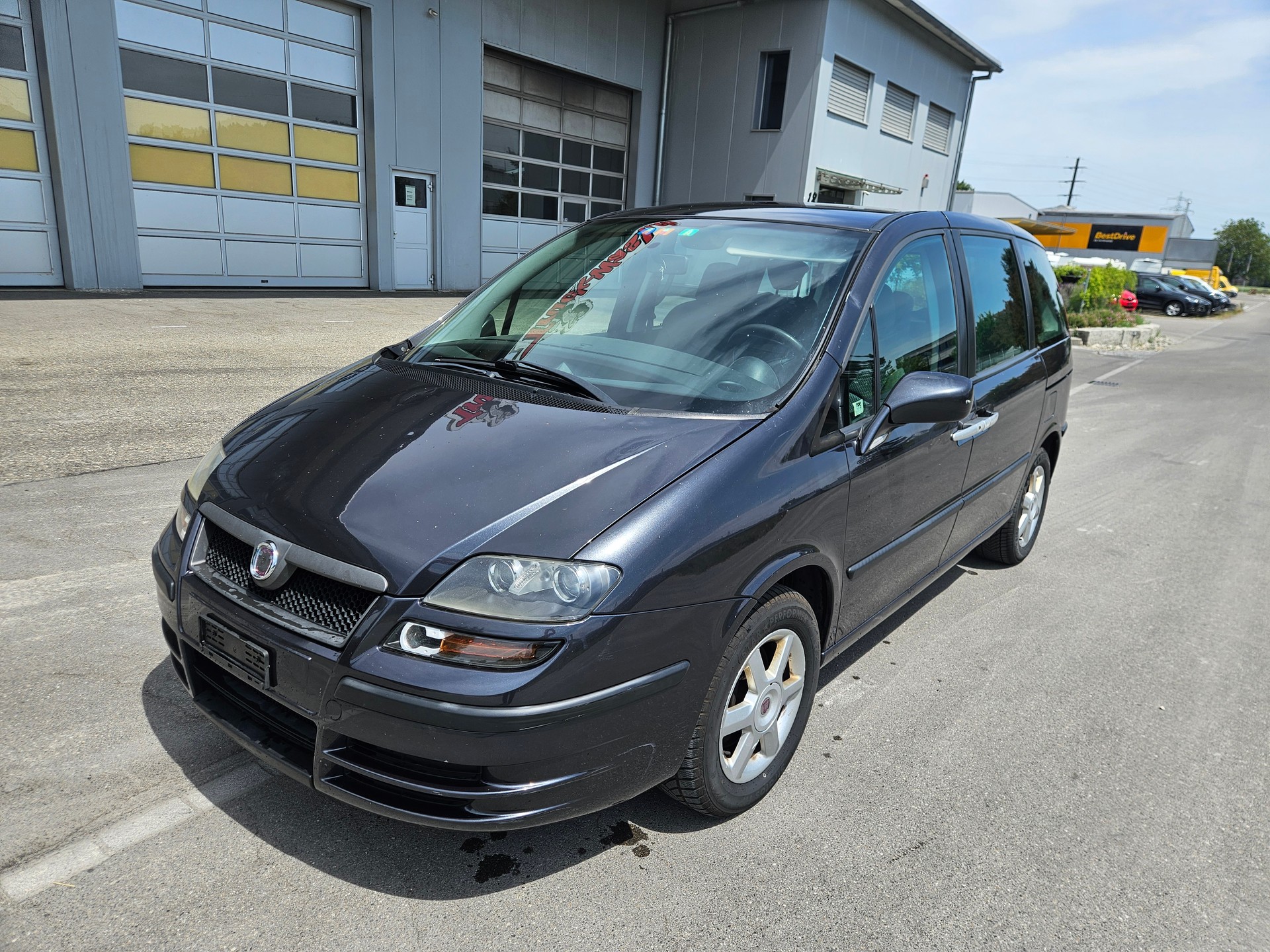 FIAT Ulysse 2.2 16V JTD Swiss Edition-image-1