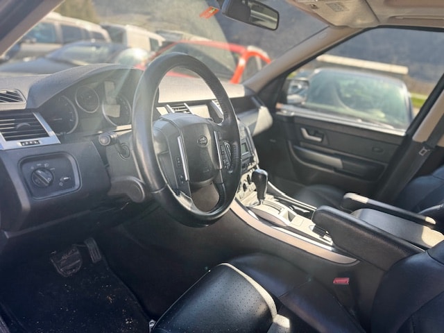 LAND ROVER Range Rover Sport 4.2 V8 SC Automatic-image-11