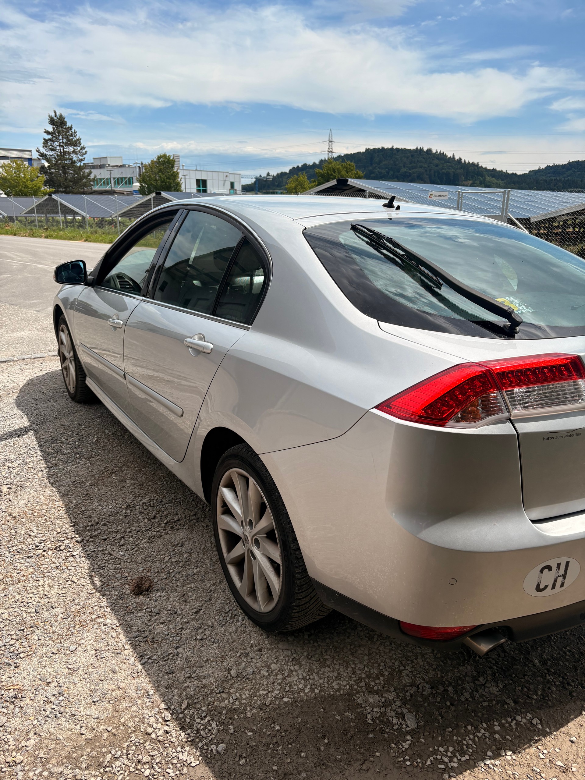 RENAULT Laguna 2.0 16V T Initiale Automatic-image-5