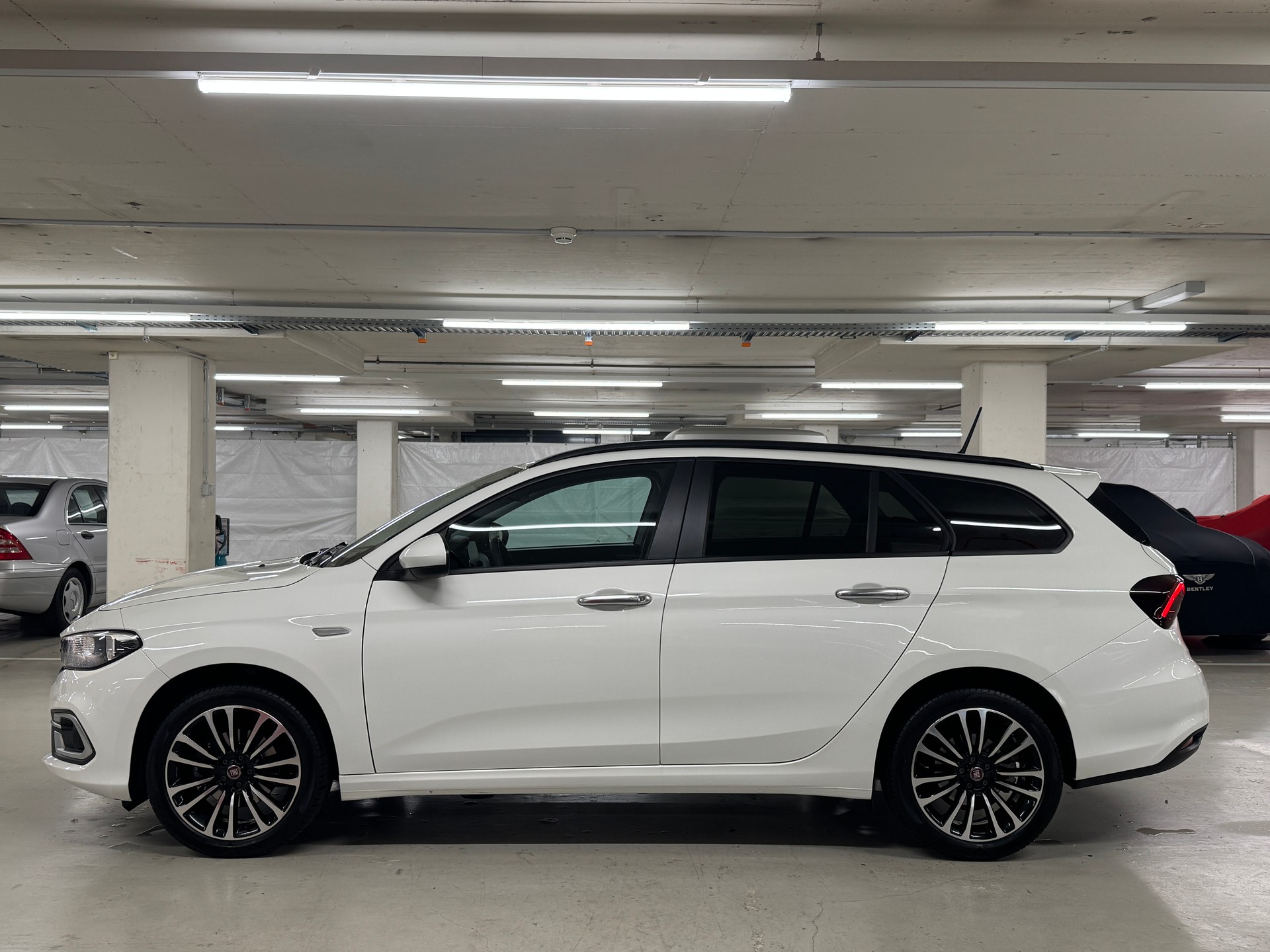 FIAT Tipo 1.5 Hybrid Station Wagon City Life I Frisch ab MFK 06.26 I Ab Service I 8-fach bereift I CH-Fhrz. I 2022 Modell I-image-1