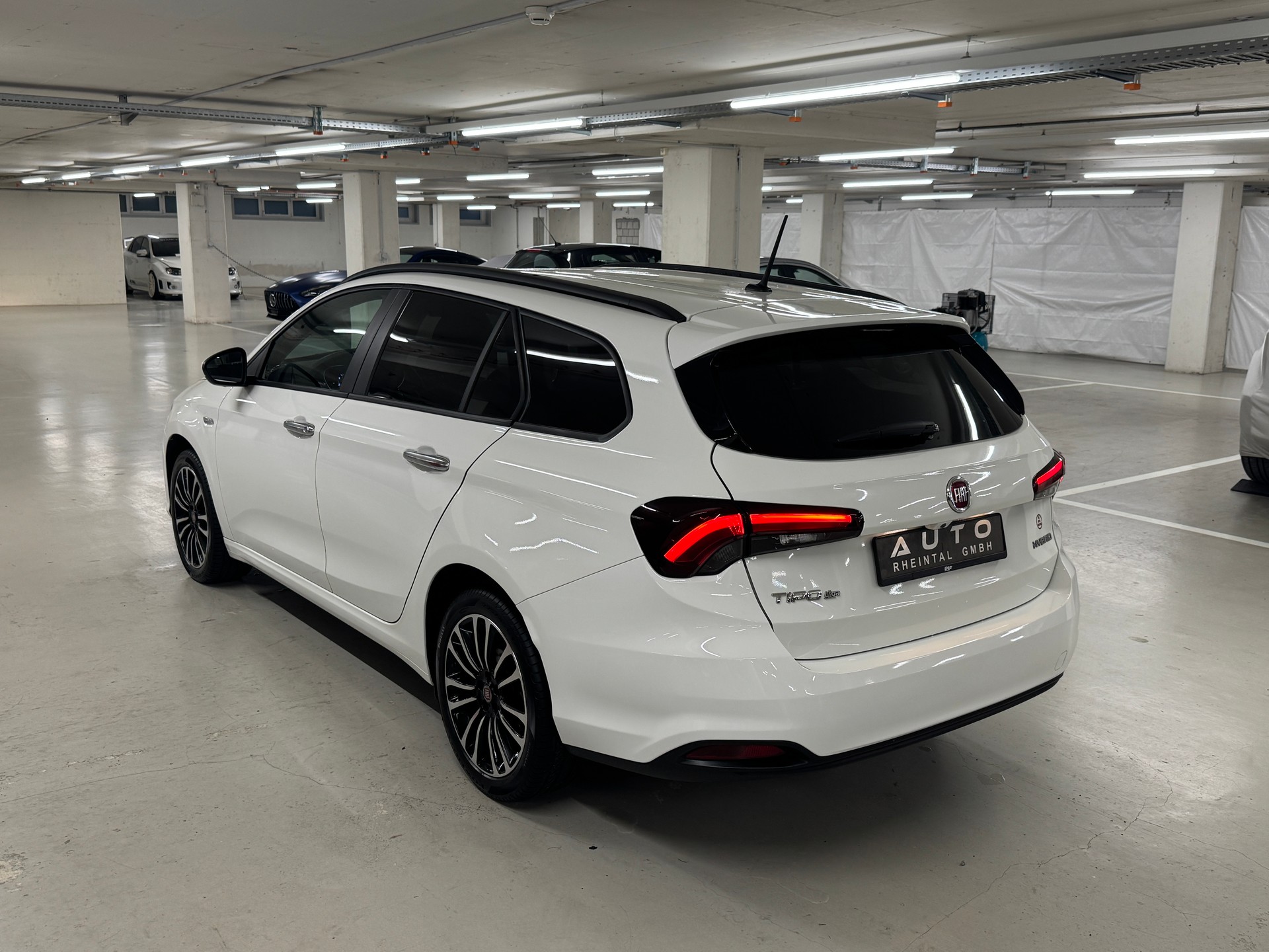 FIAT Tipo 1.5 Hybrid Station Wagon City Life I Frisch ab MFK 06.26 I Ab Service I 8-fach bereift I CH-Fhrz. I 2022 Modell I-image-2