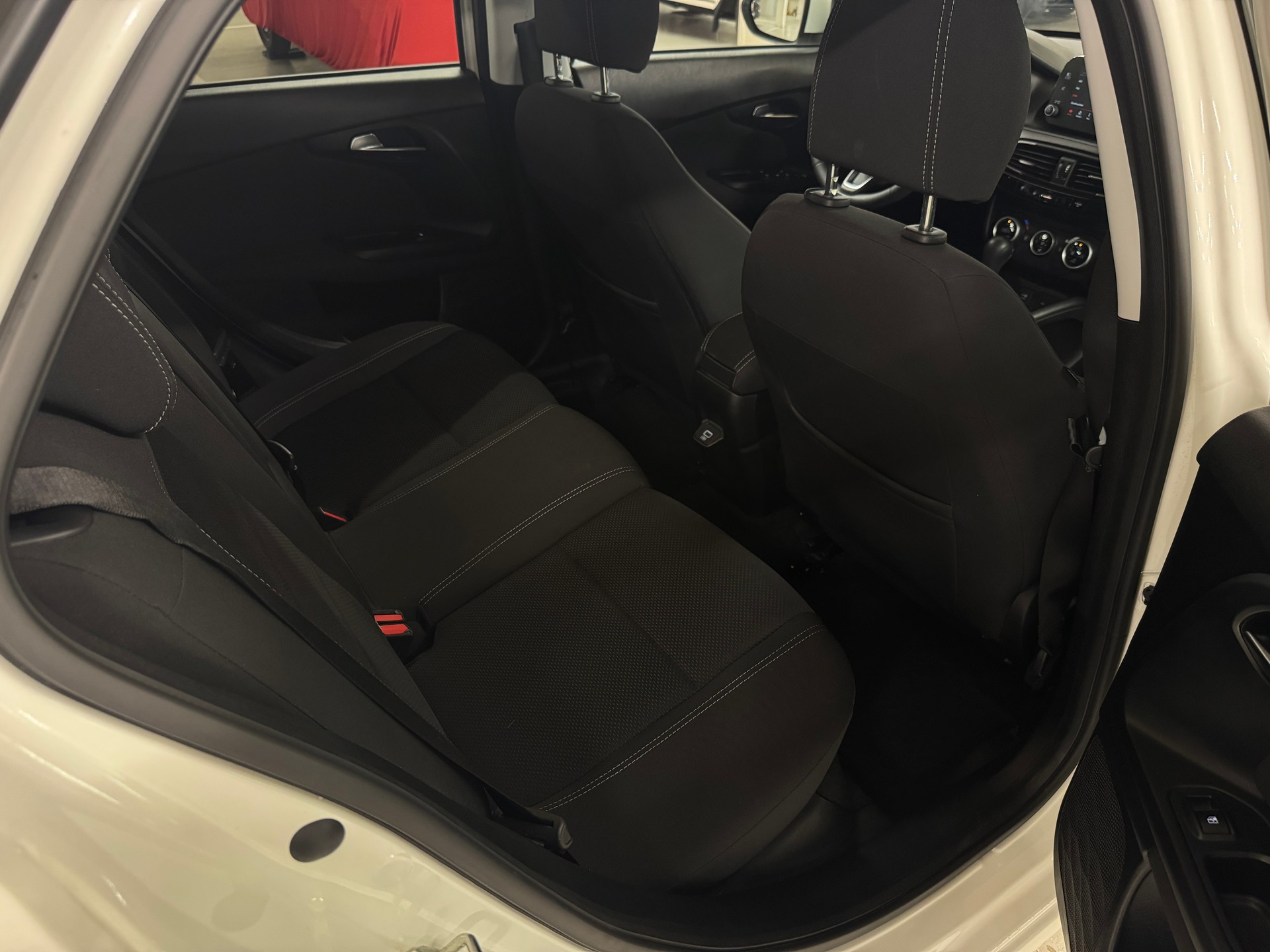 FIAT Tipo 1.5 Hybrid Station Wagon City Life I Frisch ab MFK 06.26 I Ab Service I 8-fach bereift I CH-Fhrz. I 2022 Modell I-image-9
