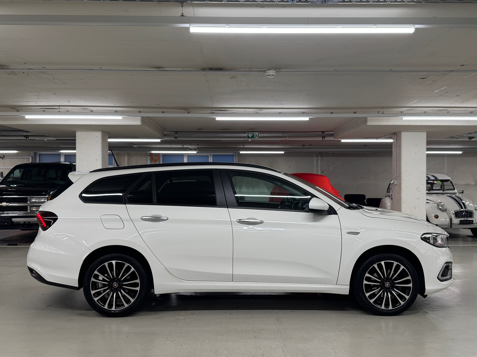 FIAT Tipo 1.5 Hybrid Station Wagon City Life I Frisch ab MFK 06.26 I Ab Service I 8-fach bereift I CH-Fhrz. I 2022 Modell I-image-5