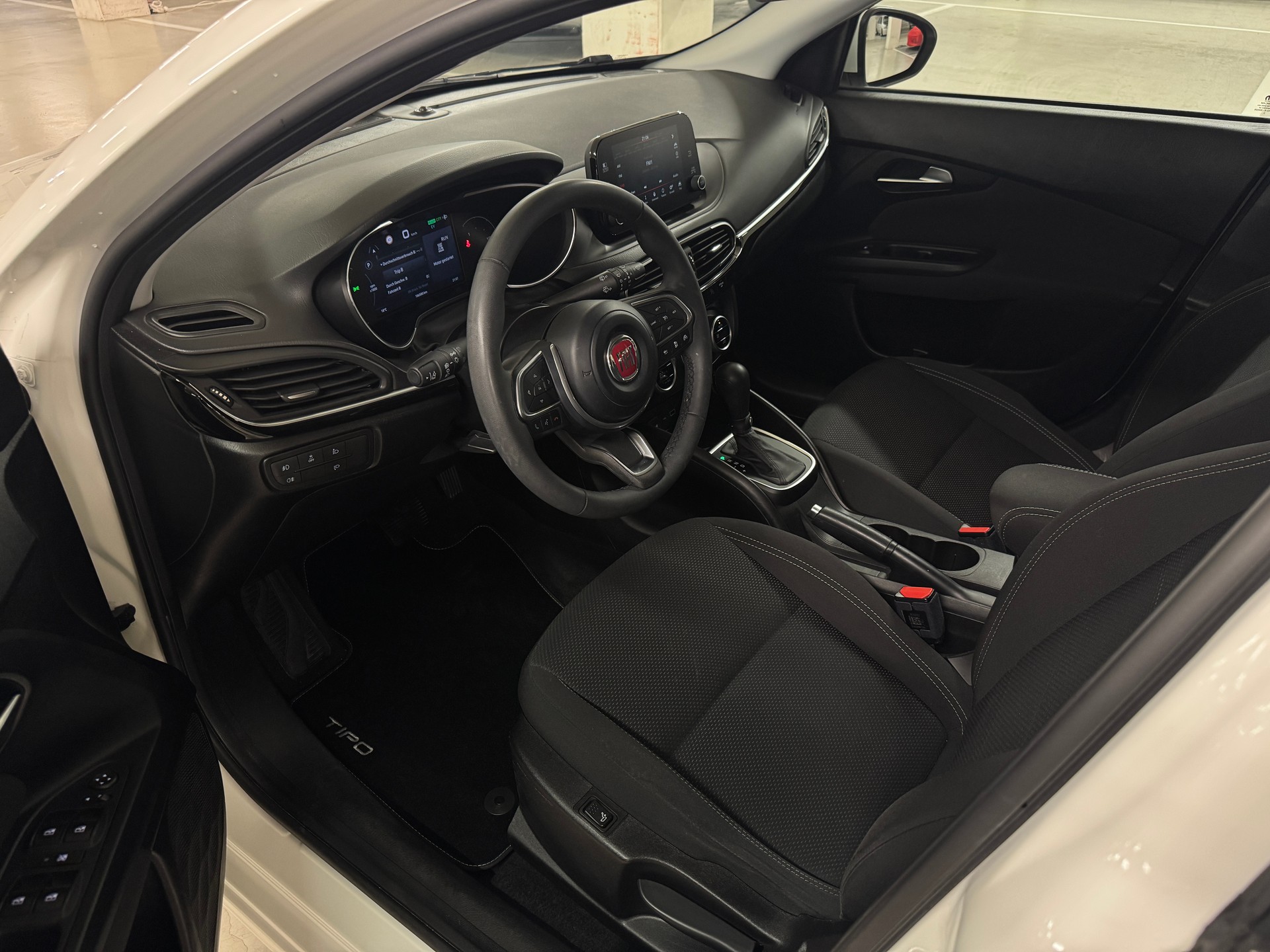 FIAT Tipo 1.5 Hybrid Station Wagon City Life I Frisch ab MFK 06.26 I Ab Service I 8-fach bereift I CH-Fhrz. I 2022 Modell I-image-11