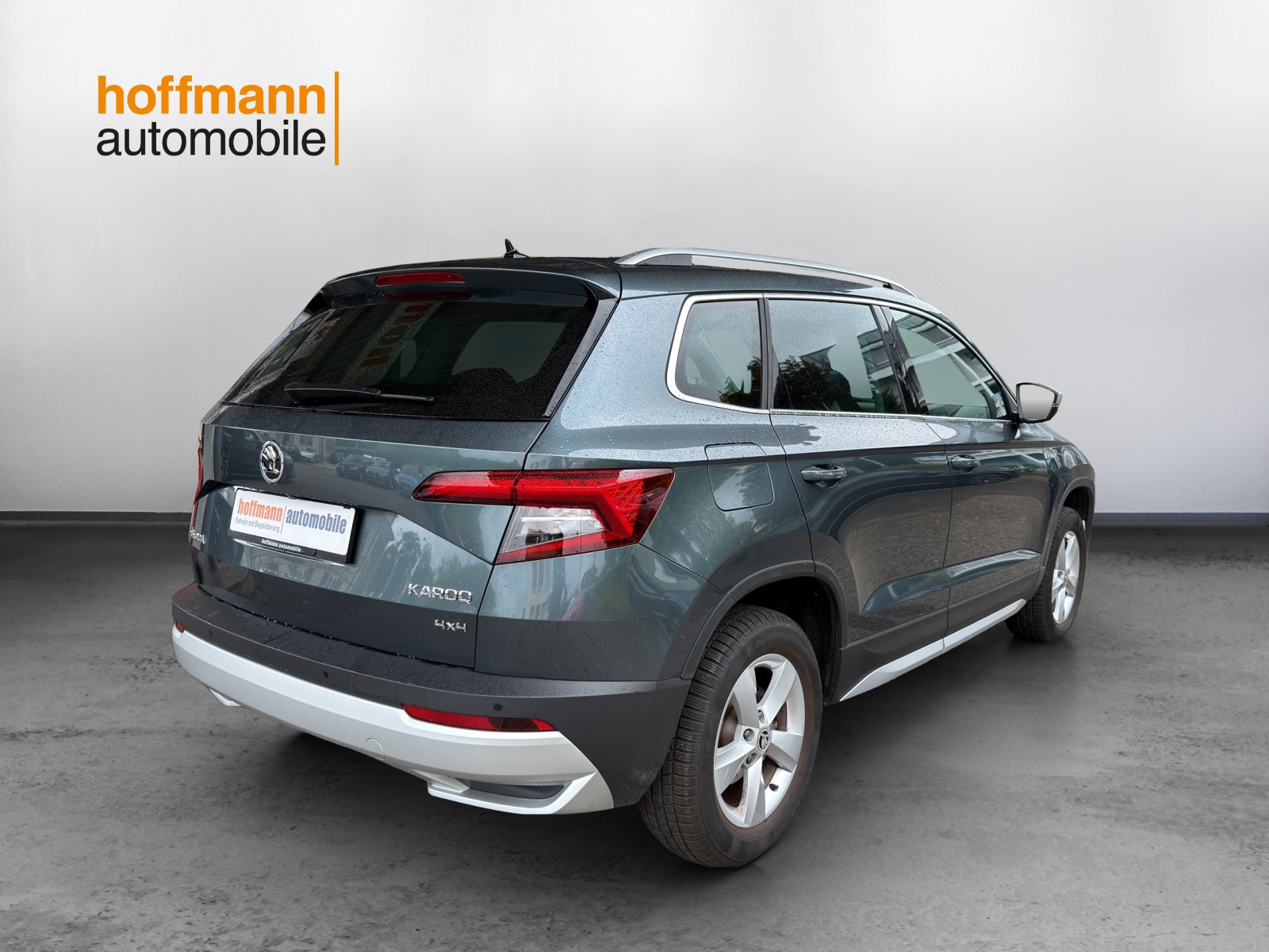 SKODA Karoq 1.5 TSI ACT Scout 4x4 DSG-showroom-element-3