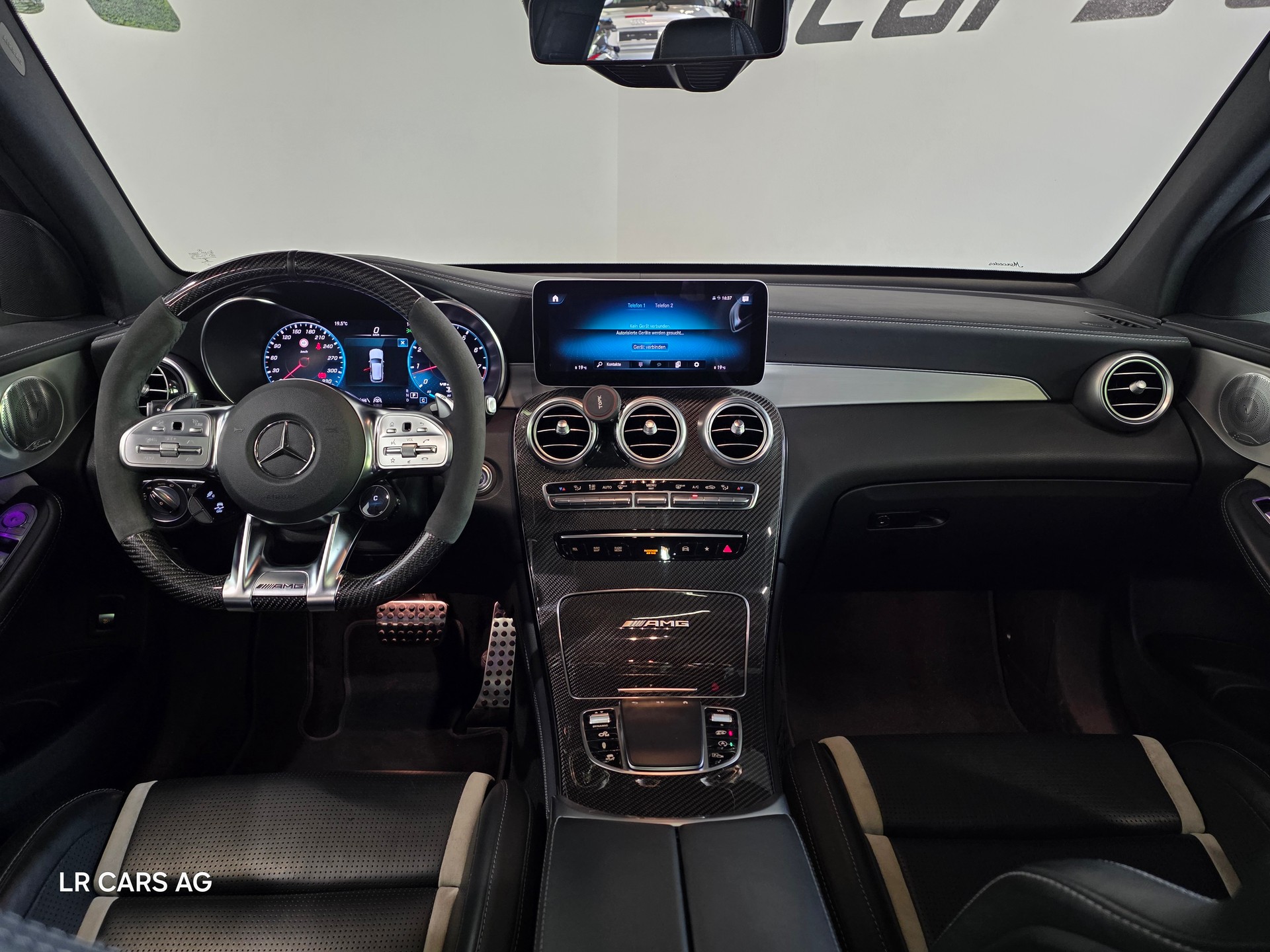 MERCEDES-BENZ GLC 63 S AMG 4Matic 9G-Tronic-image-7
