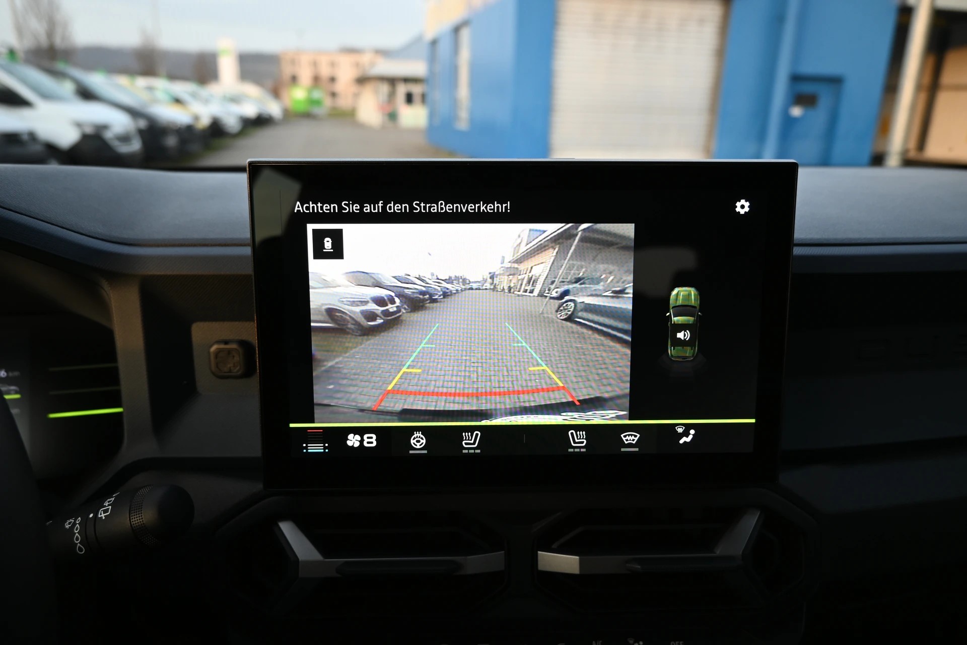 DACIA Duster 1.6 HEV 140 Expression Automat + Werksgarantie 06.2028-image-22